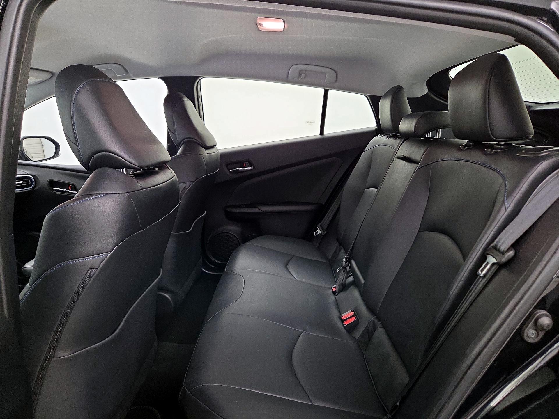 Thumbnail: 2017 Toyota Prius - 20