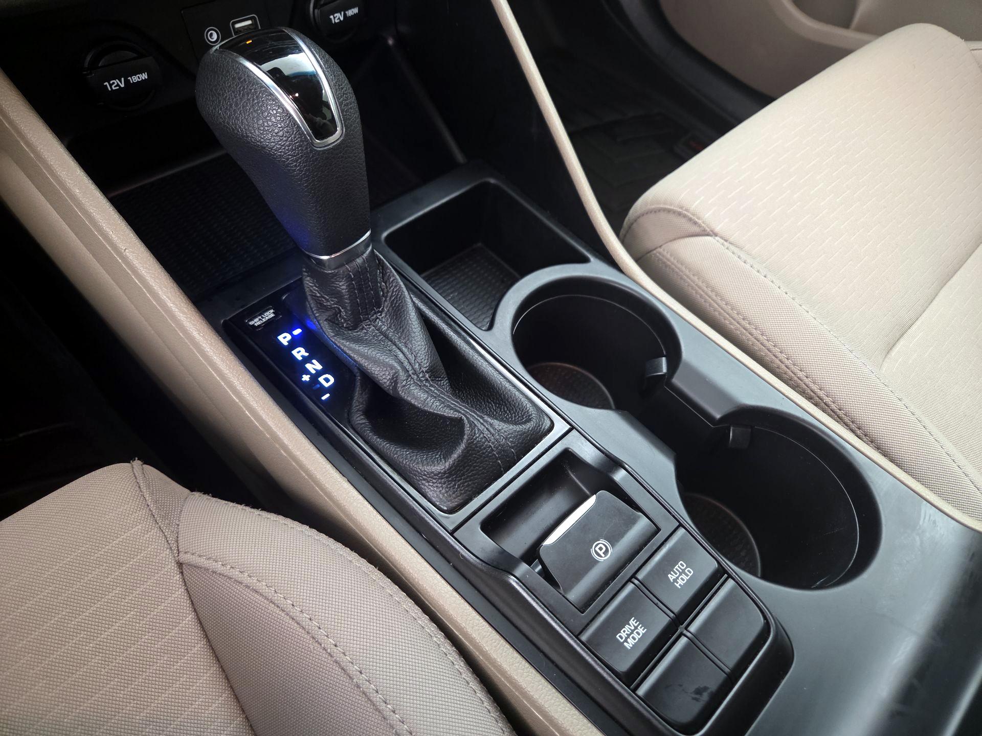 Thumbnail: 2021 Hyundai Tucson - 17