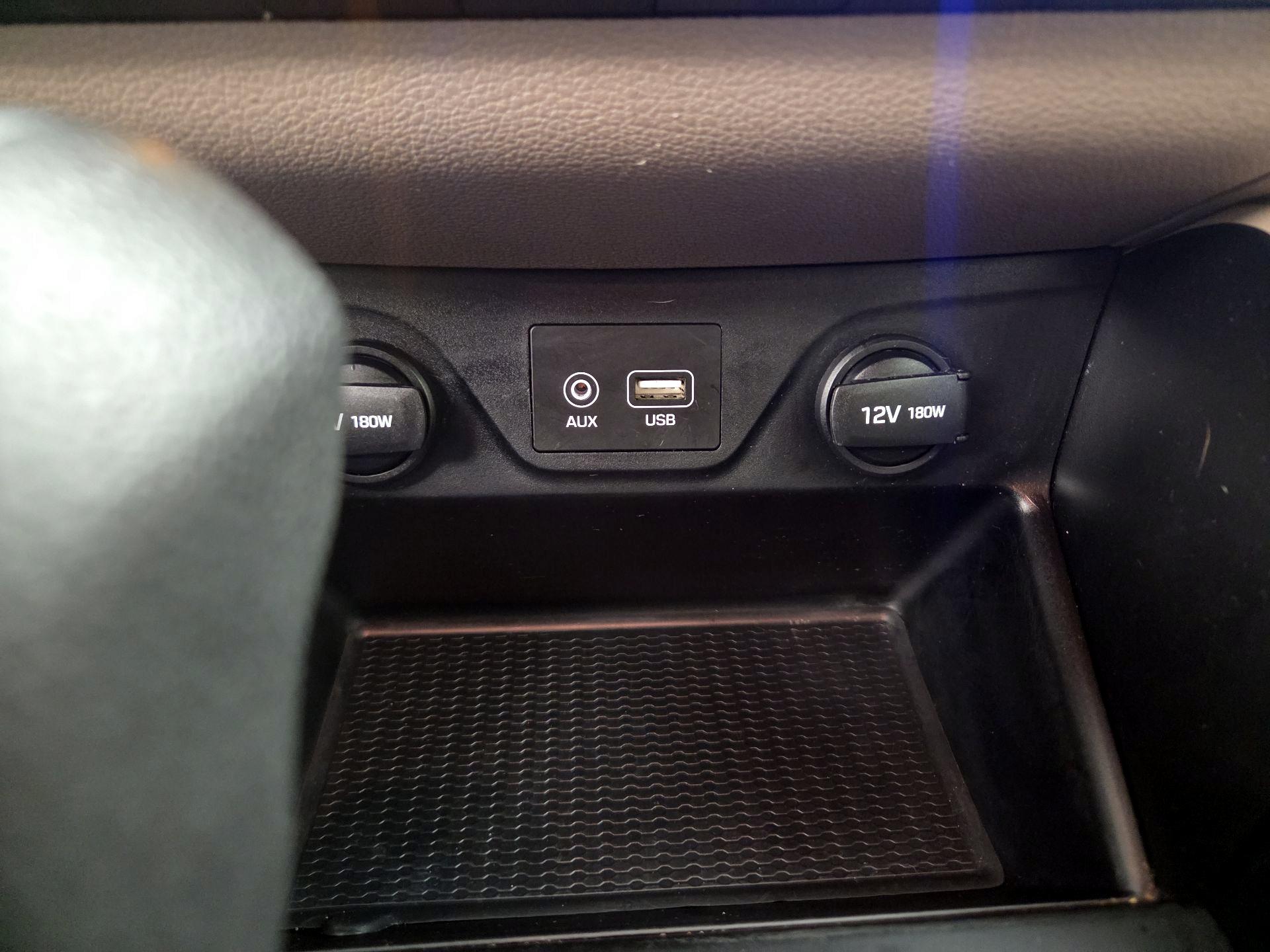 Thumbnail: 2021 Hyundai Tucson - 18