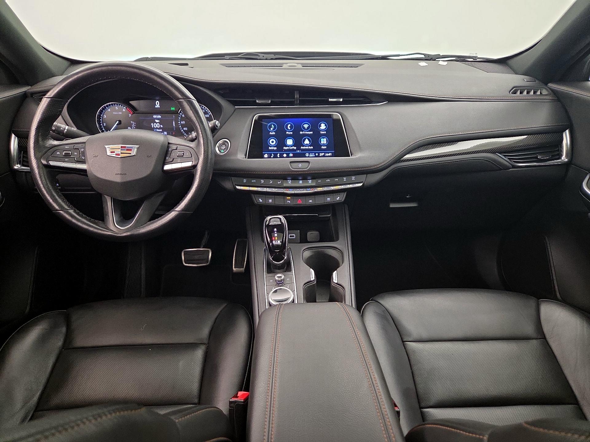 Thumbnail: 2023 Cadillac XT4 - 9