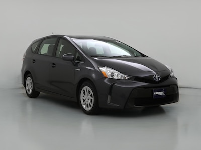2016 Toyota Prius v Three