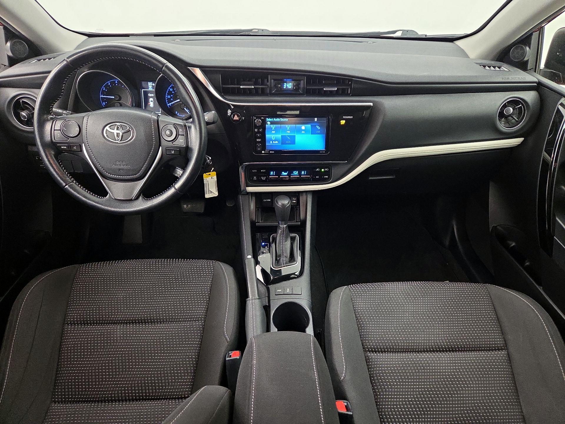 Thumbnail: 2018 Toyota Corolla iM - 9