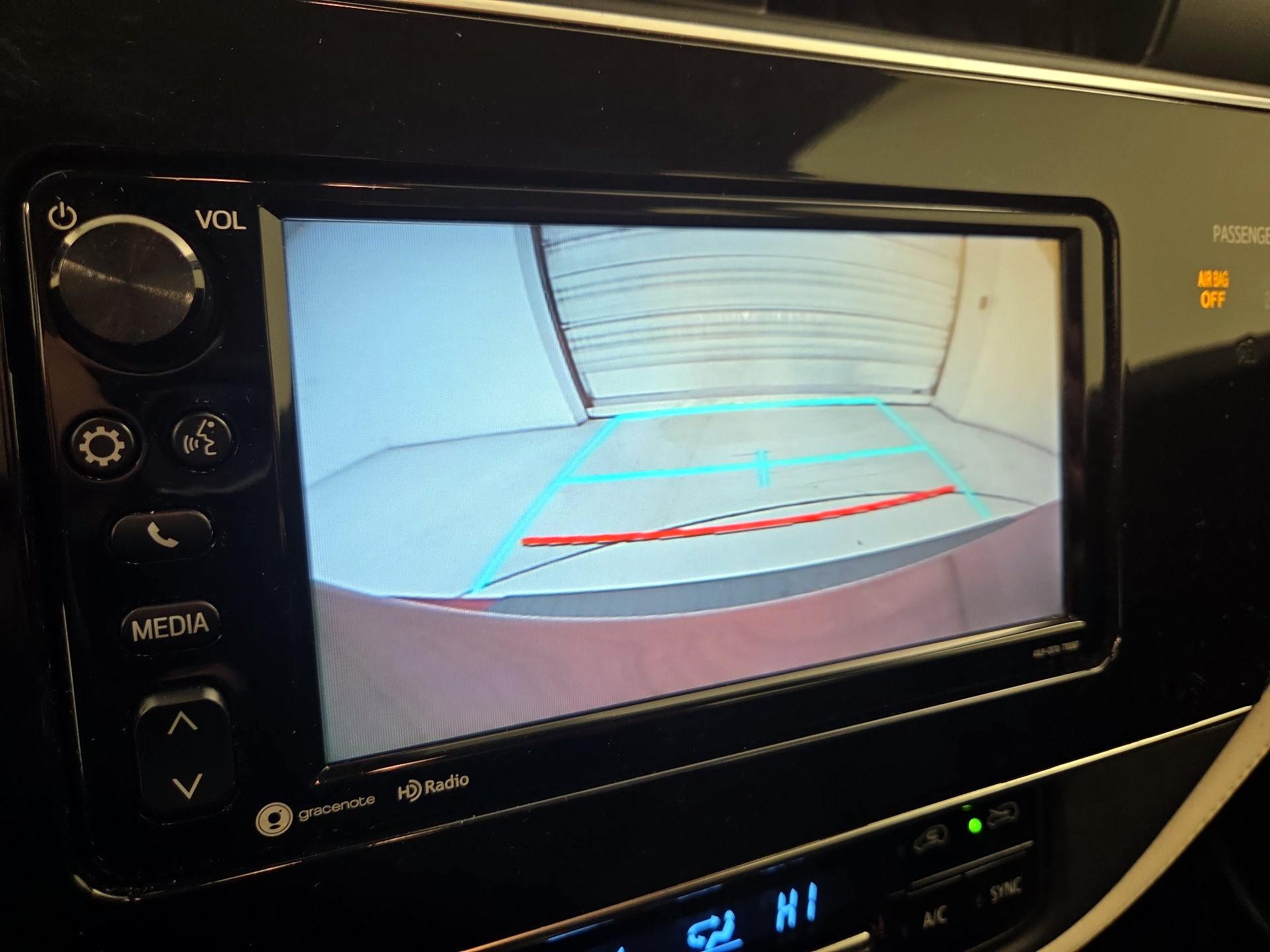 Thumbnail: 2018 Toyota Corolla iM - 14