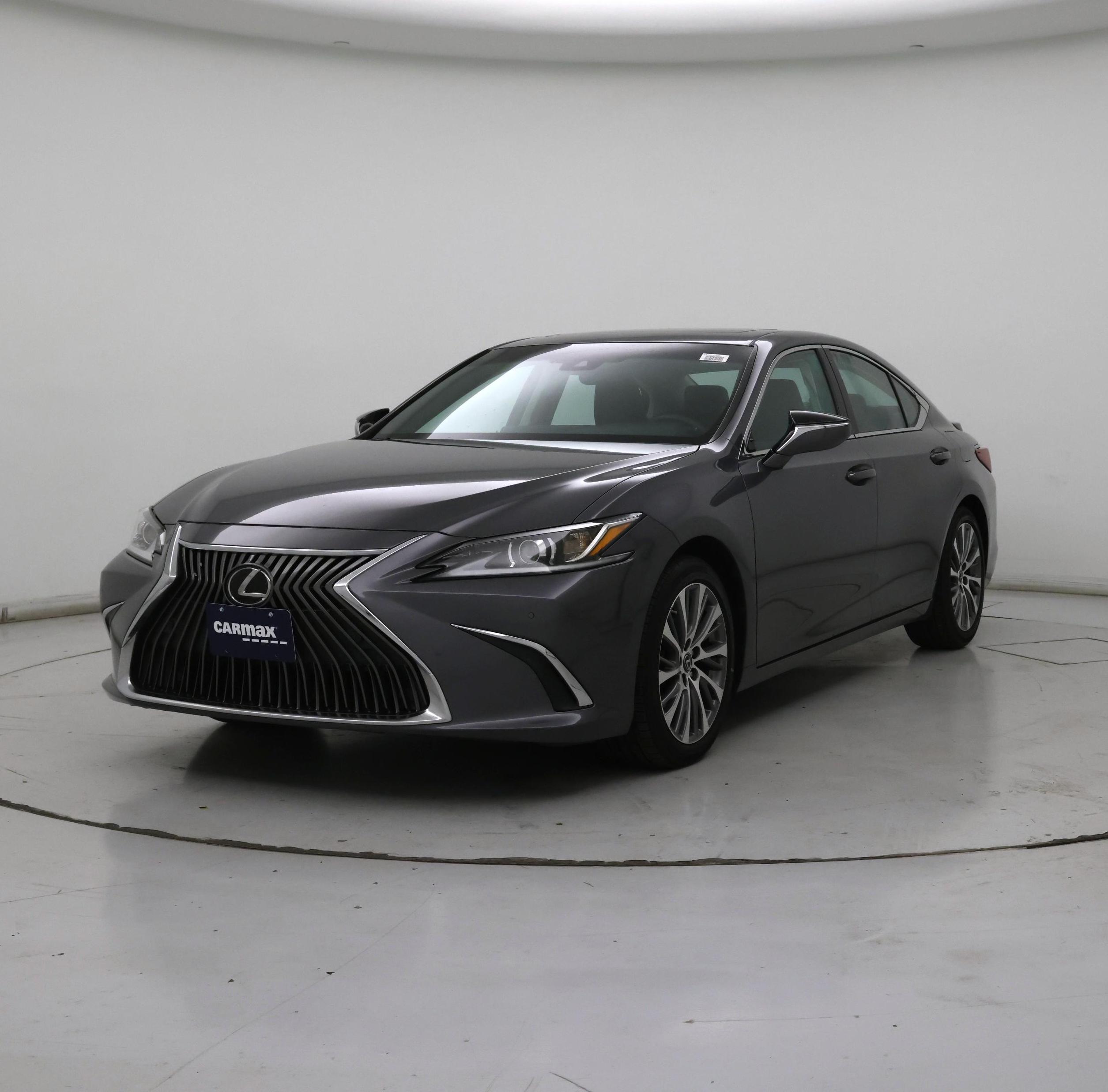 Thumbnail: 2021 Lexus ES - 4