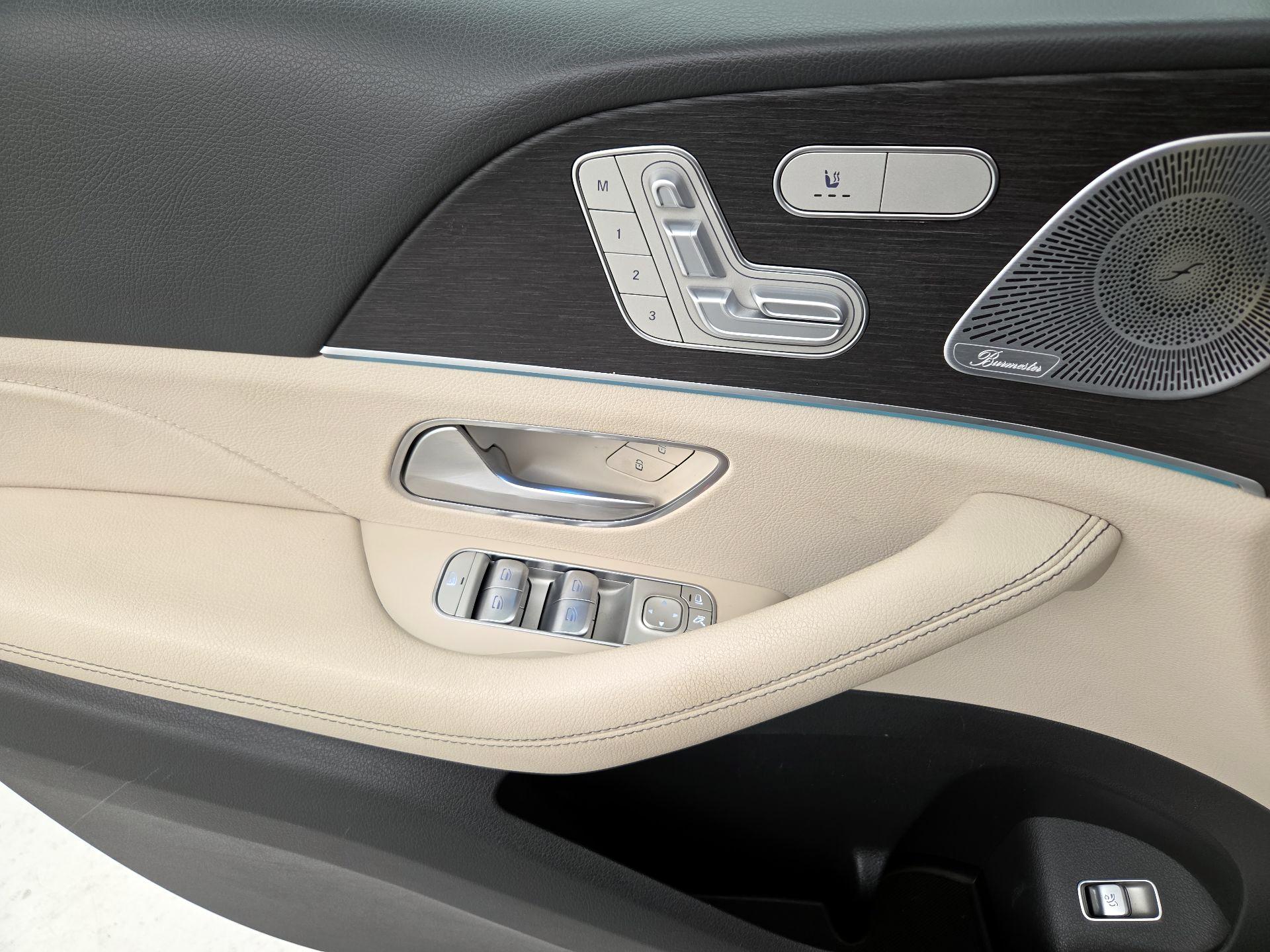 Thumbnail: 2020 Mercedes-Benz GLE - 12