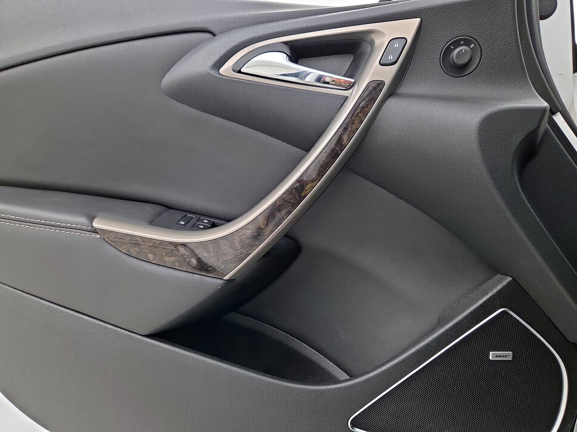 Thumbnail: 2015 Buick Verano - 12