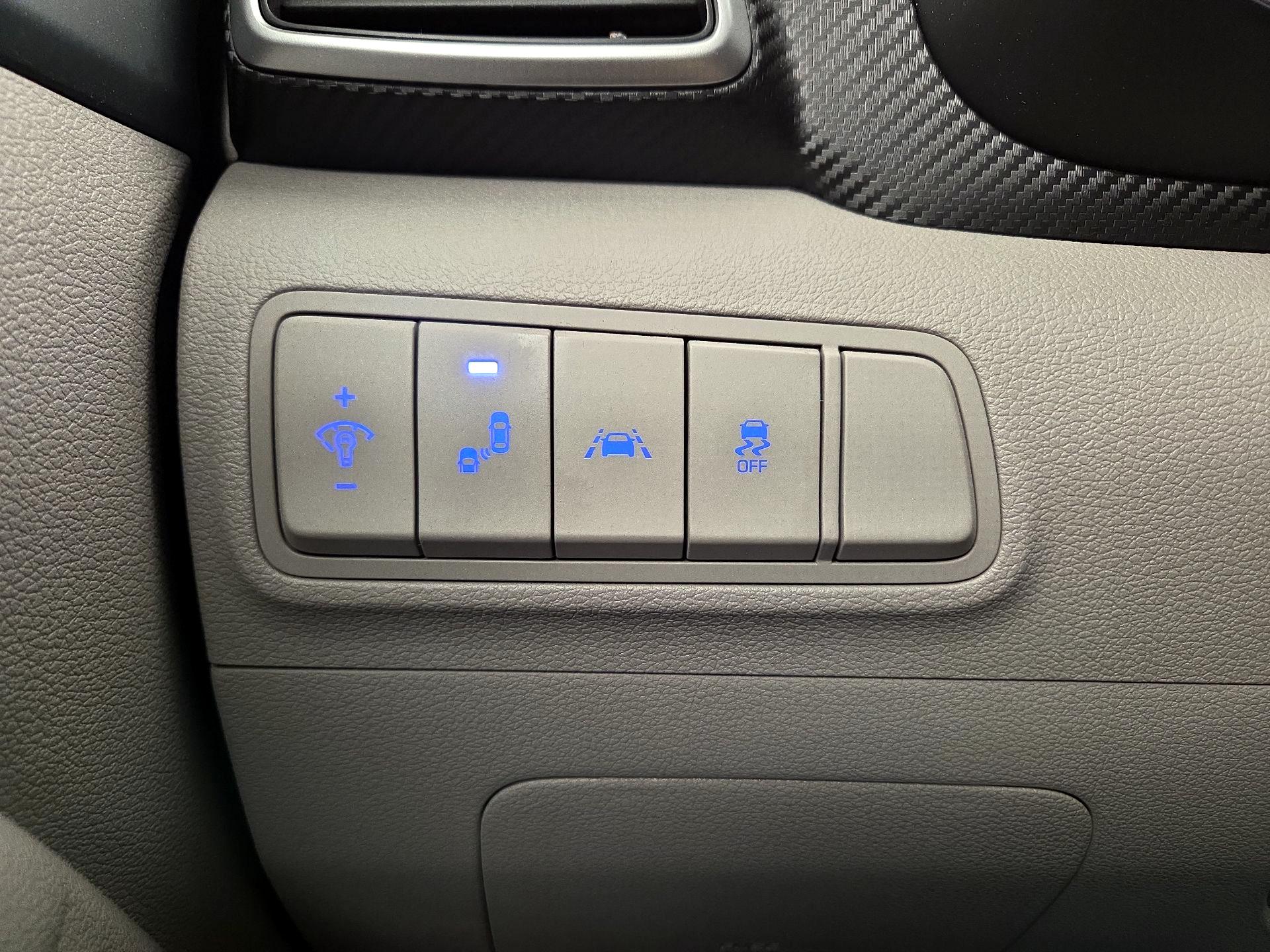 Thumbnail: 2020 Hyundai Tucson - 13