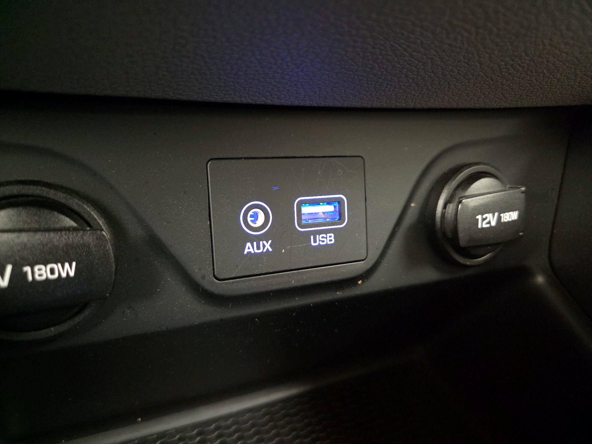 Thumbnail: 2020 Hyundai Tucson - 18