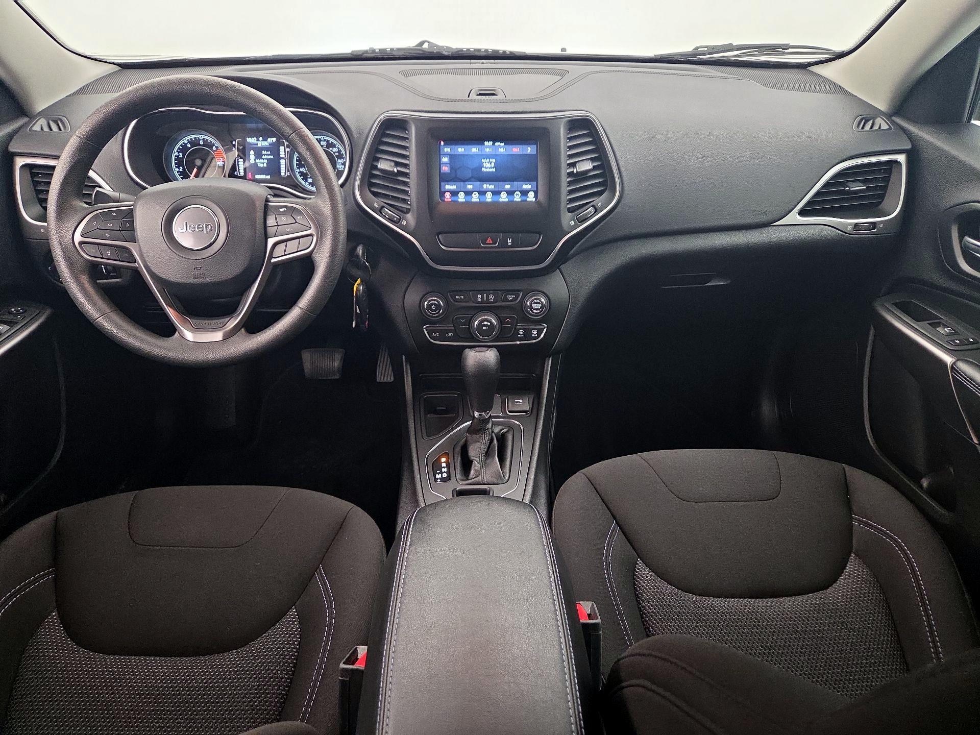 Thumbnail: 2021 Jeep Cherokee - 9