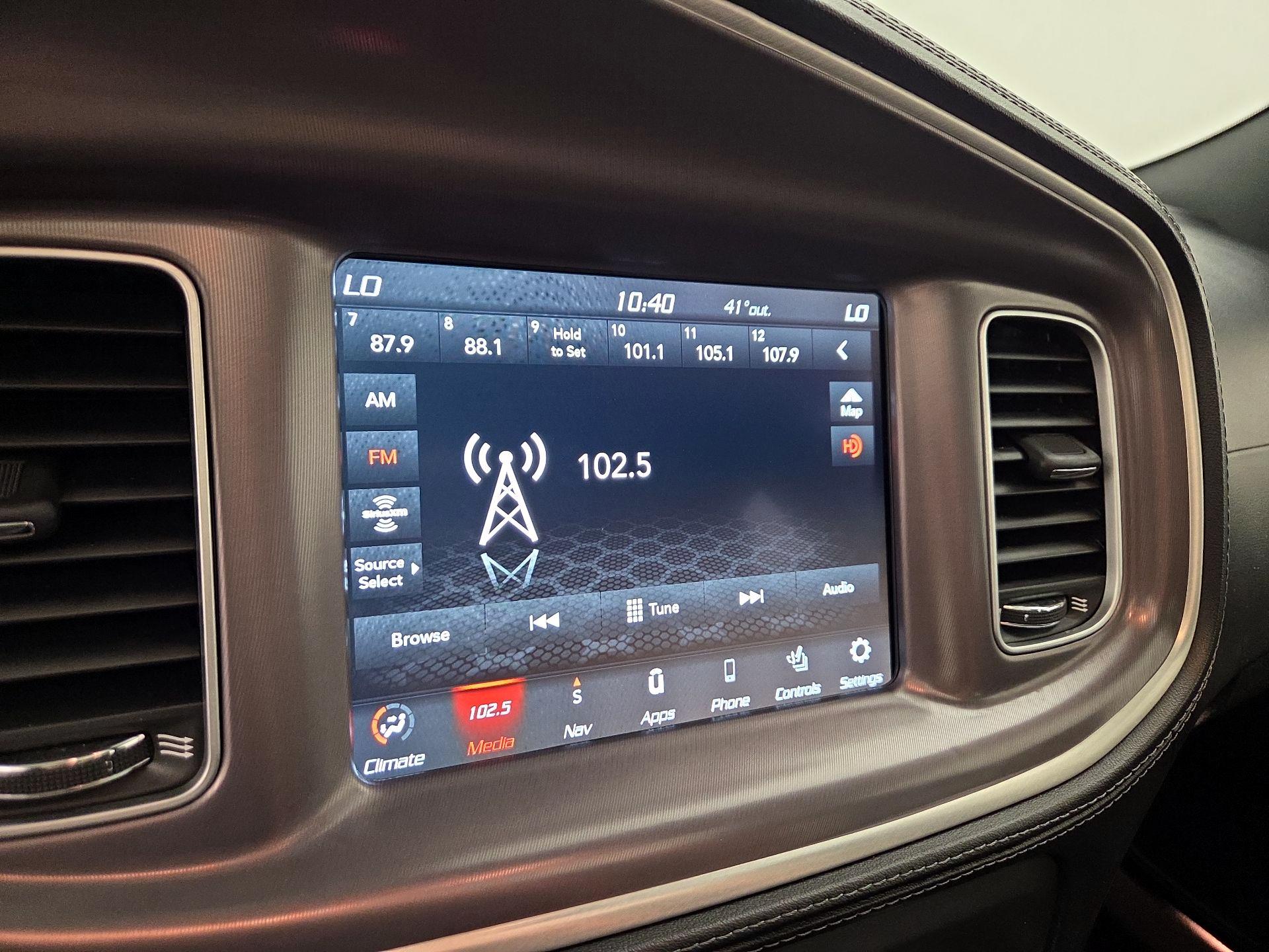 Thumbnail: 2021 Dodge Charger - 16