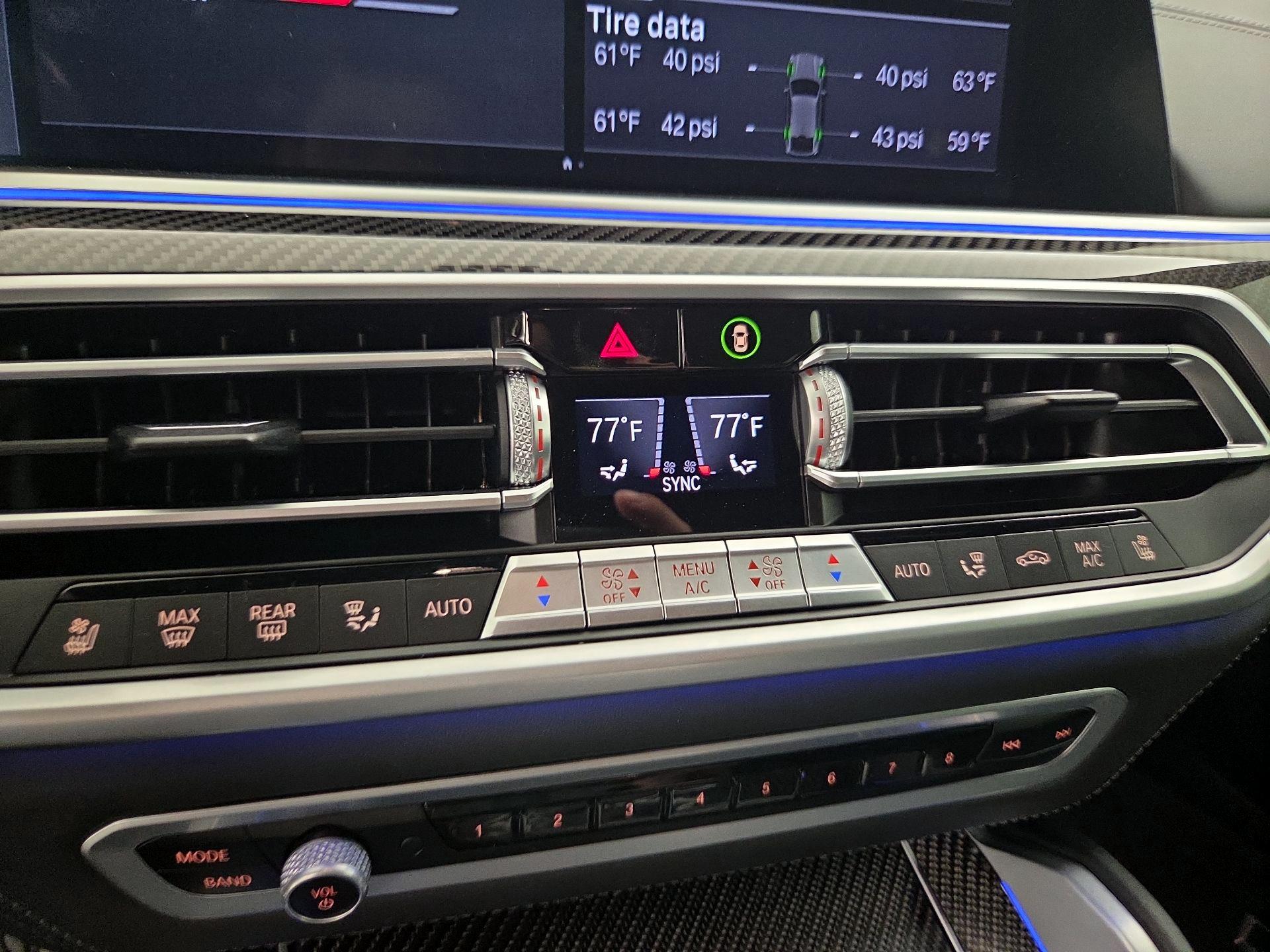 Thumbnail: 2021 BMW X6 - 17