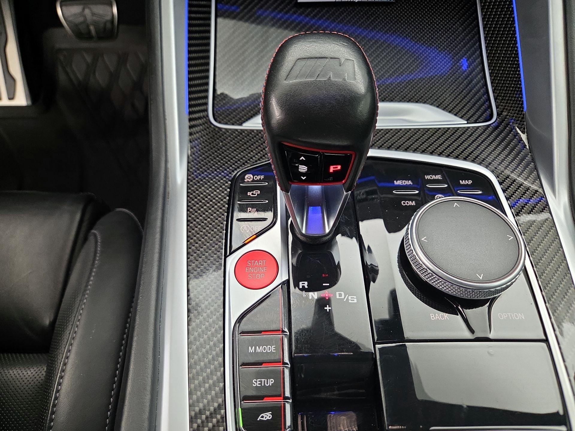 Thumbnail: 2021 BMW X6 - 18