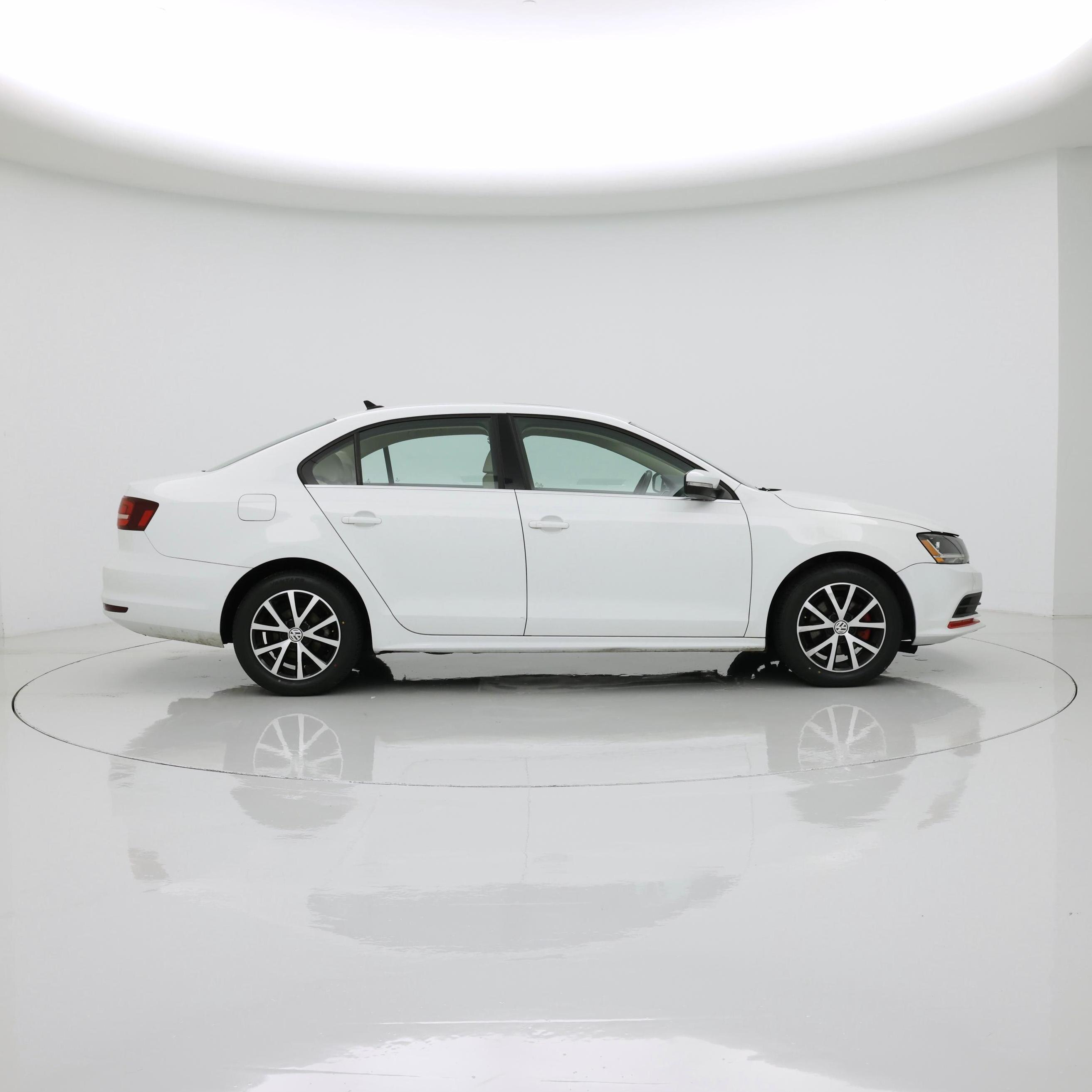 Thumbnail: 2018 Volkswagen Jetta - 7