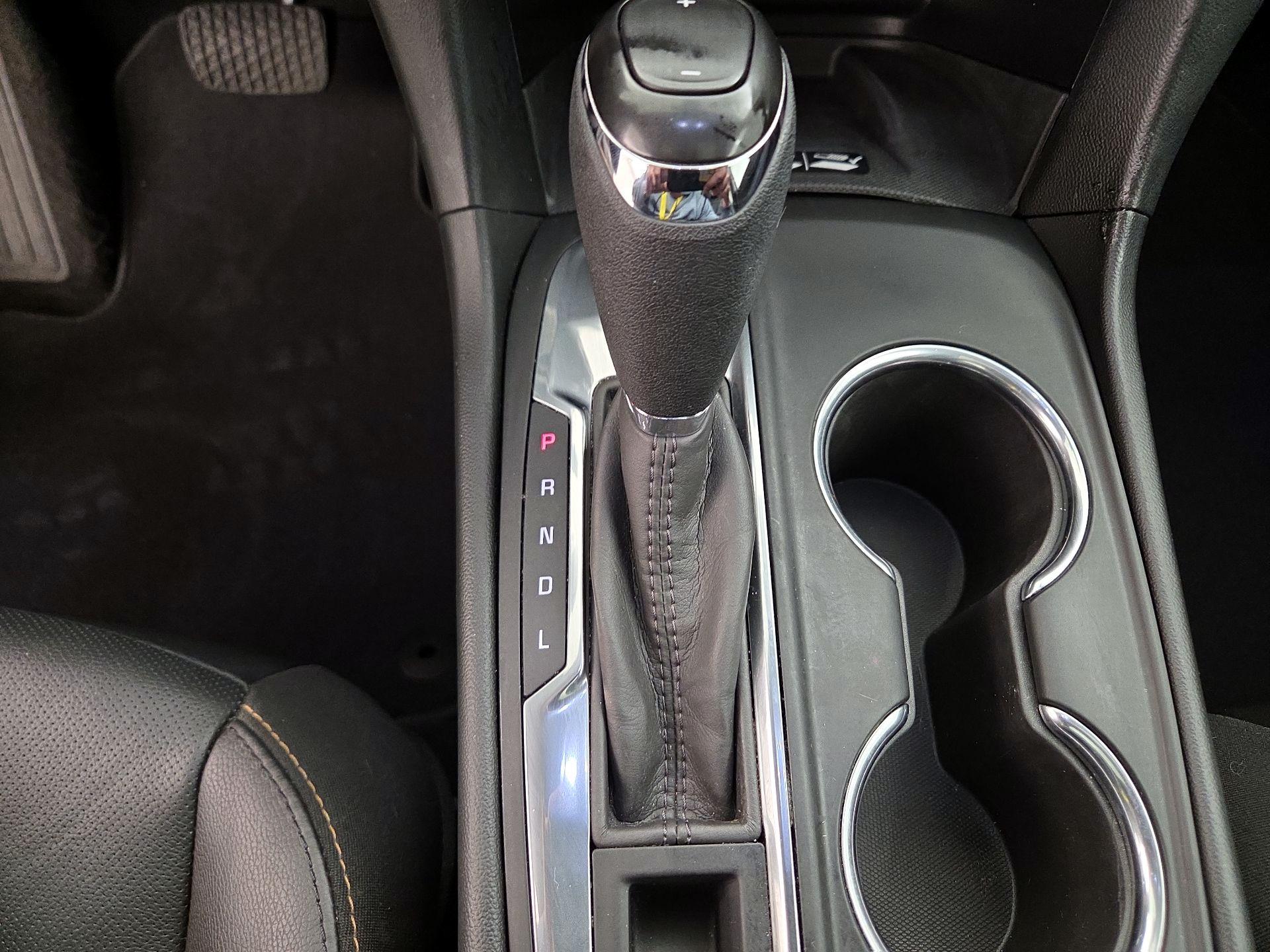 Thumbnail: 2020 Chevrolet Equinox - 17