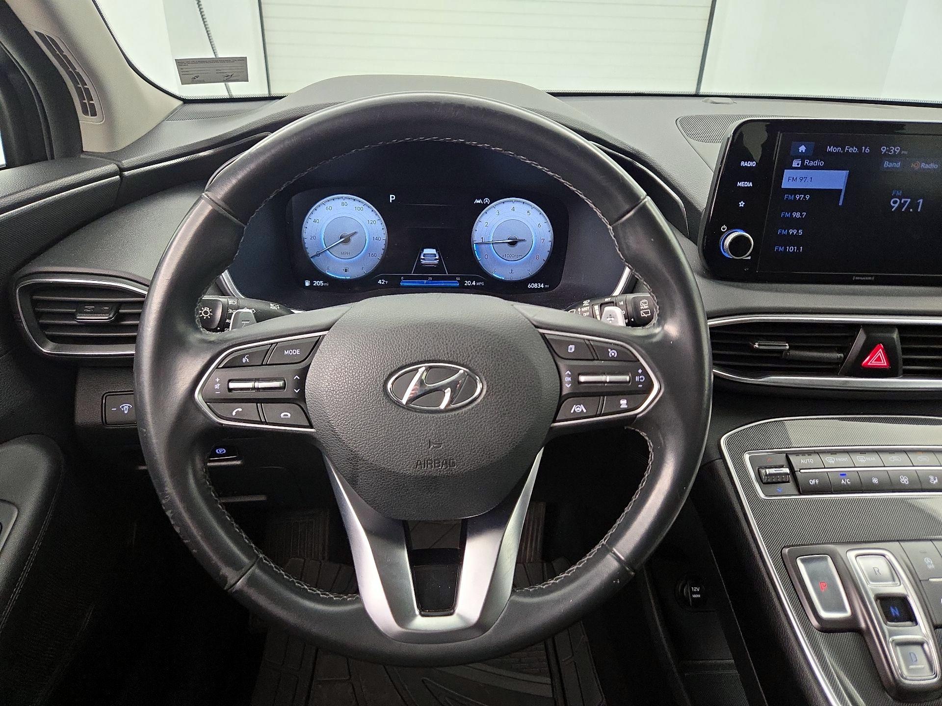 Thumbnail: 2021 Hyundai Santa Fe - 10