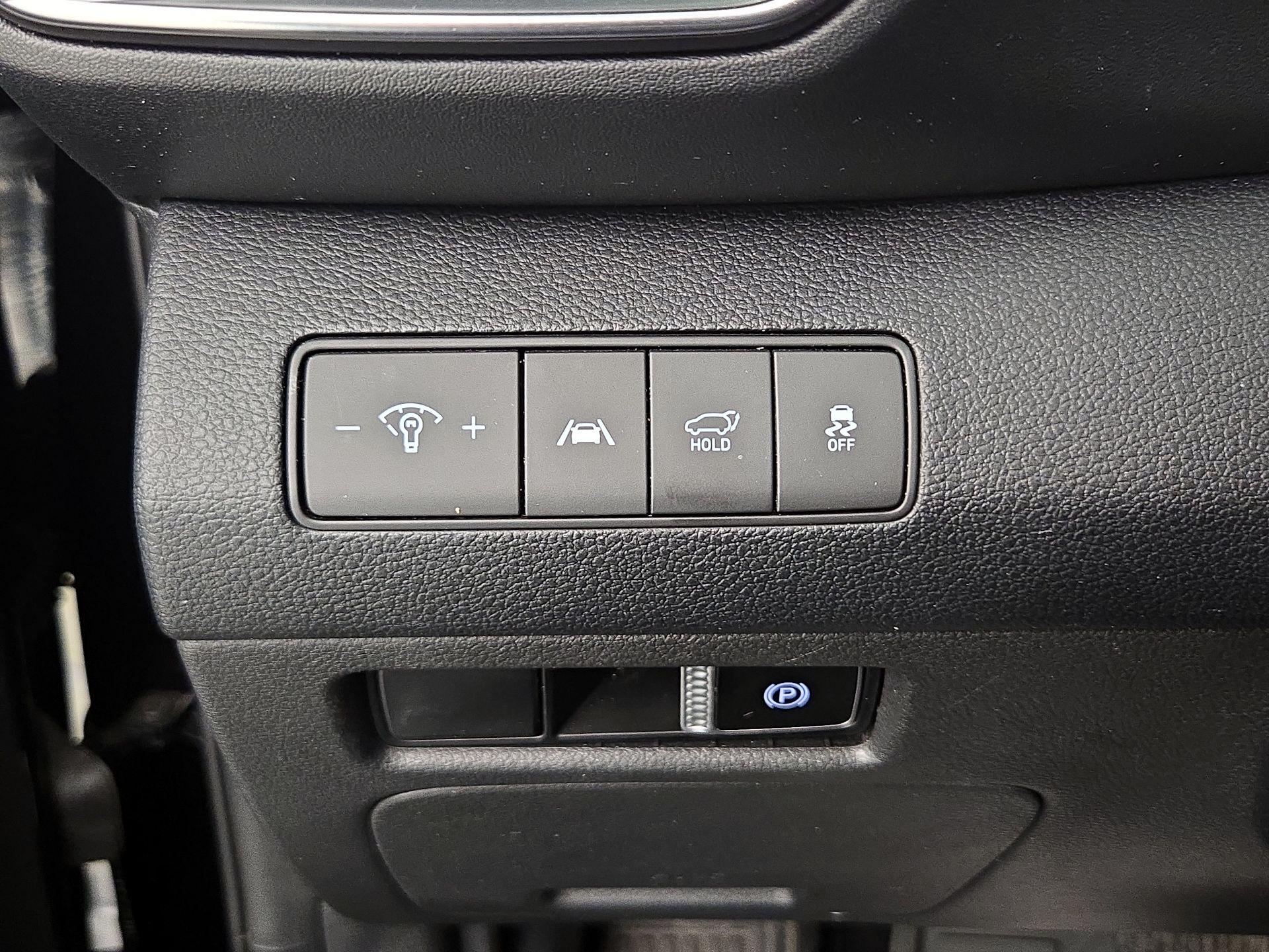 Thumbnail: 2021 Hyundai Santa Fe - 13