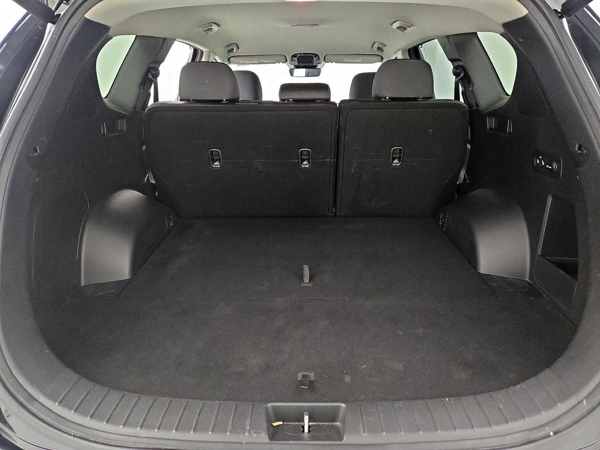 Thumbnail: 2021 Hyundai Santa Fe - 20