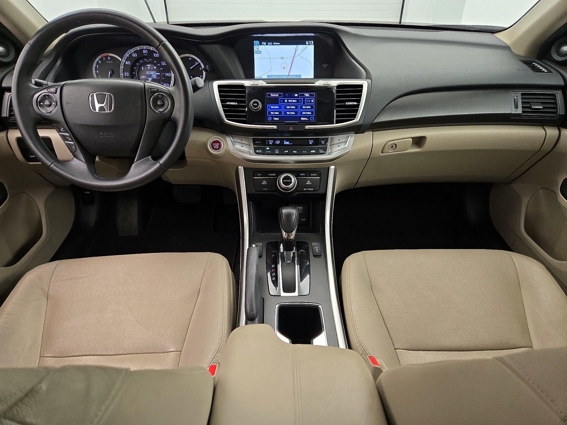Thumbnail: 2015 Honda Accord - 9