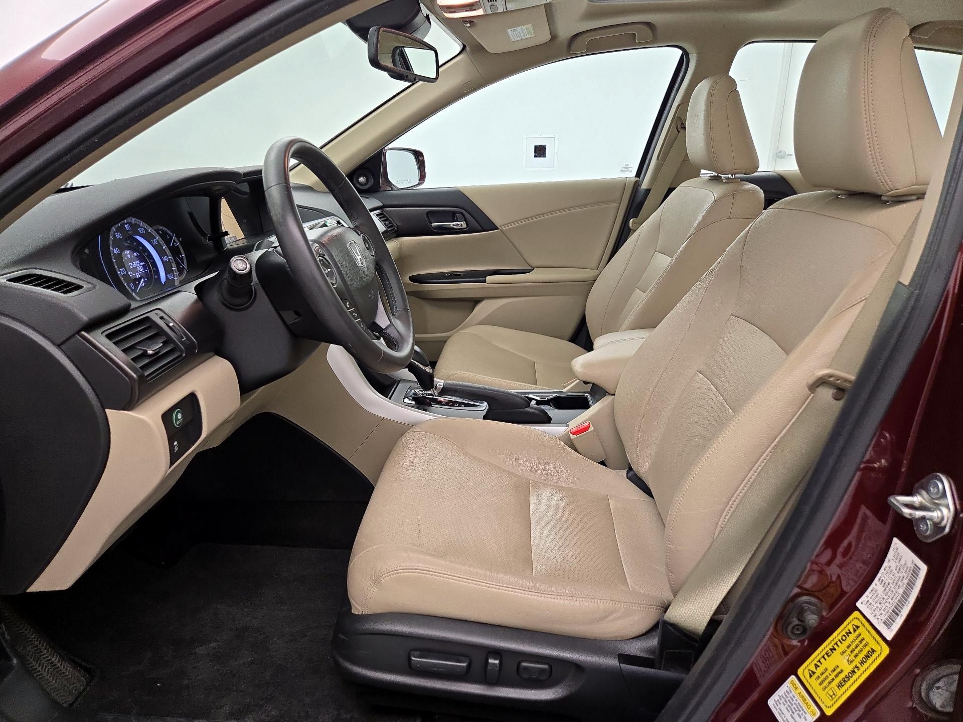 Thumbnail: 2015 Honda Accord - 11