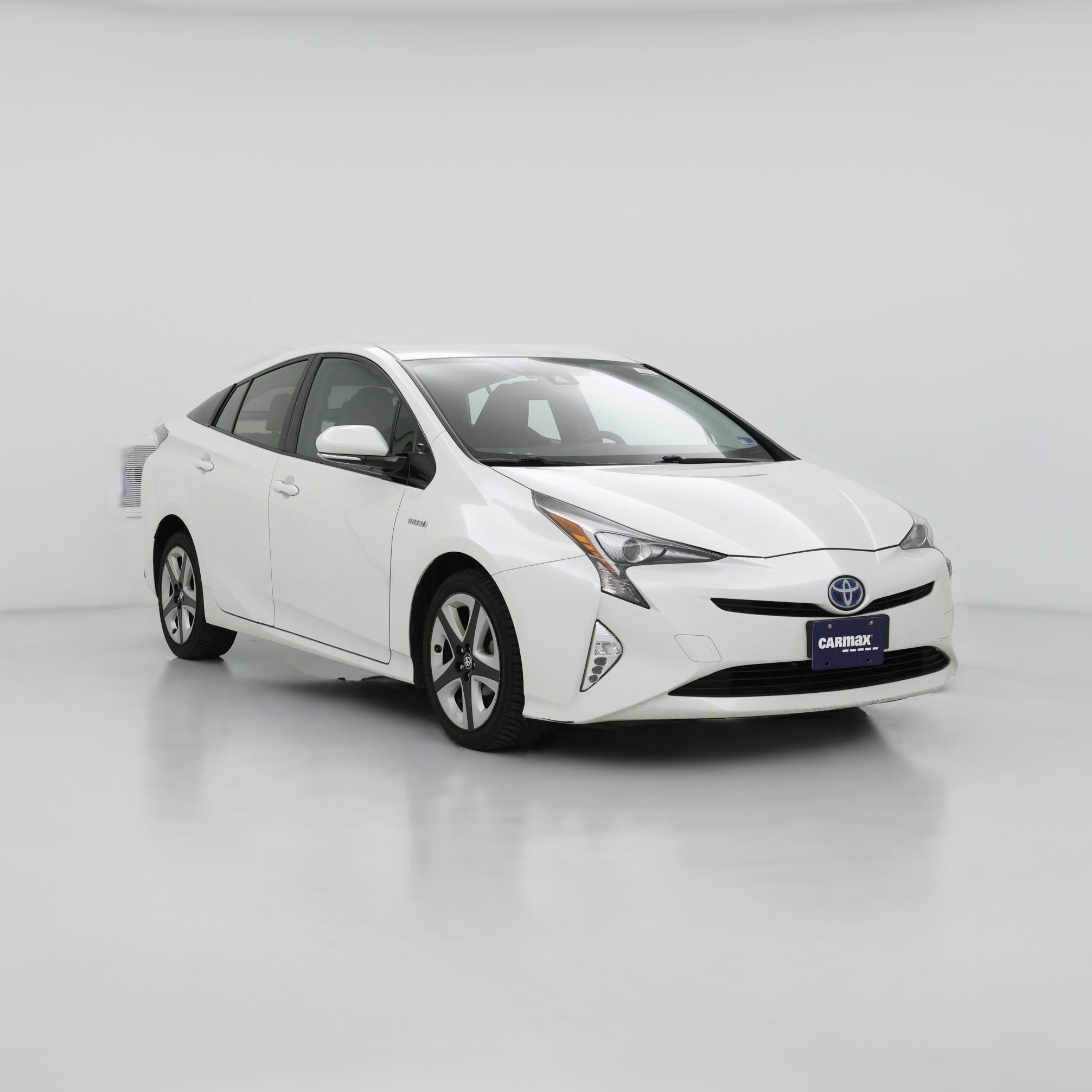 Thumbnail: 2016 Toyota Prius - 1