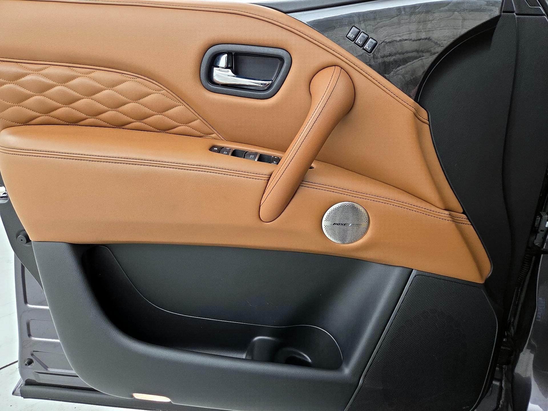 Thumbnail: 2023 INFINITI QX80 - 12