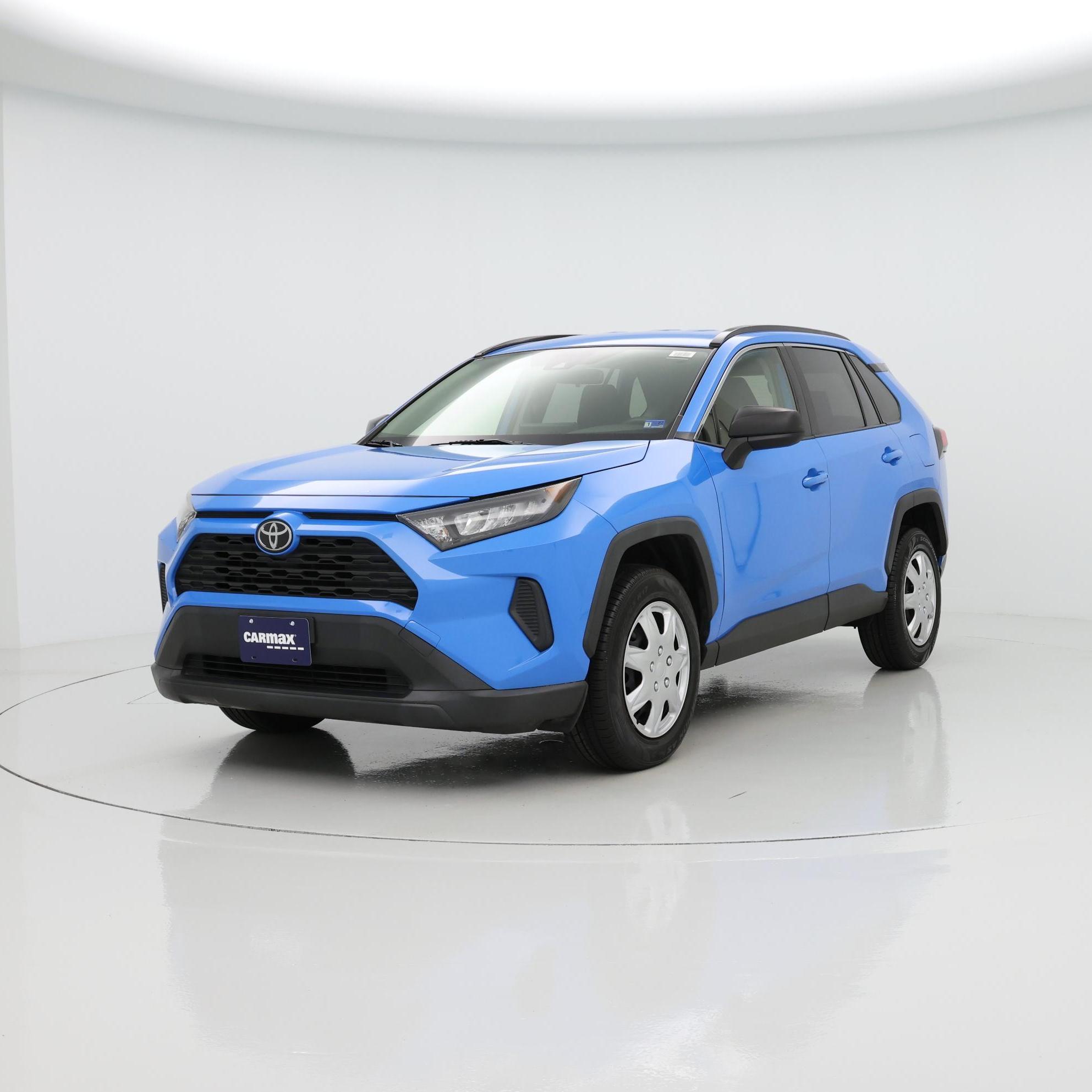 Thumbnail: 2019 Toyota RAV4 - 4