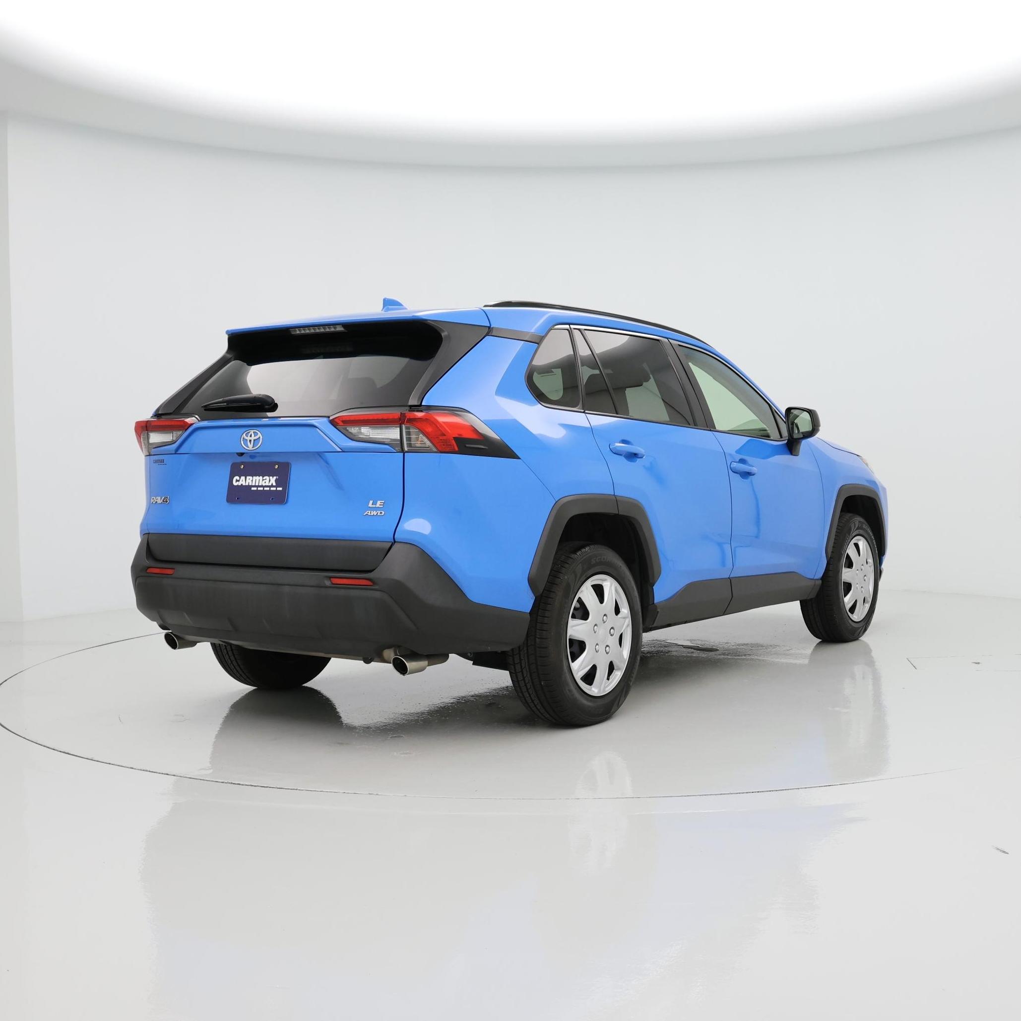 Thumbnail: 2019 Toyota RAV4 - 8