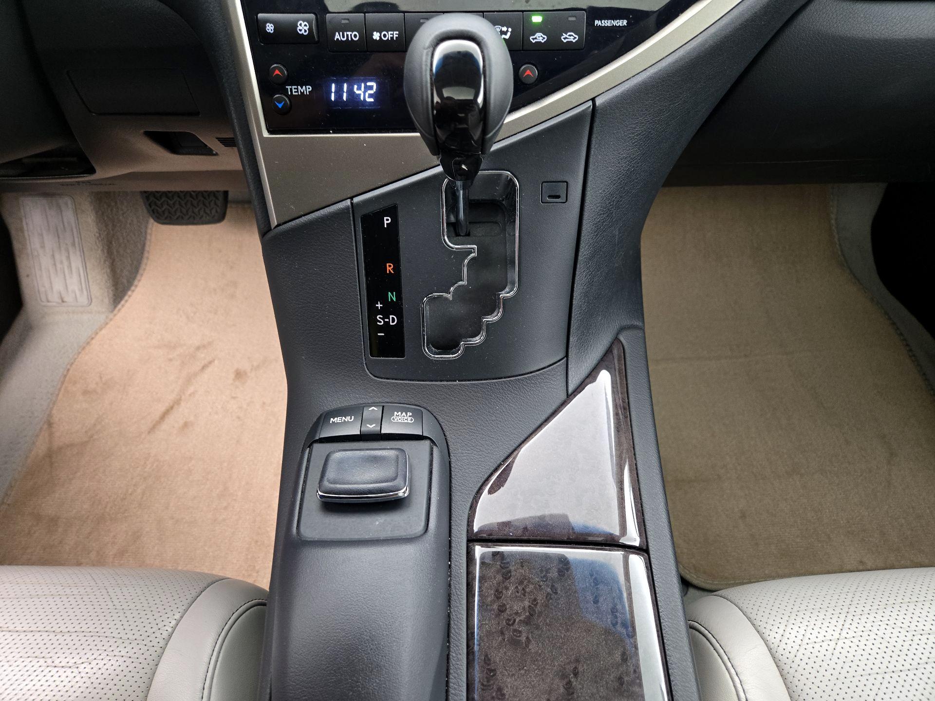 Thumbnail: 2015 Lexus RX - 18