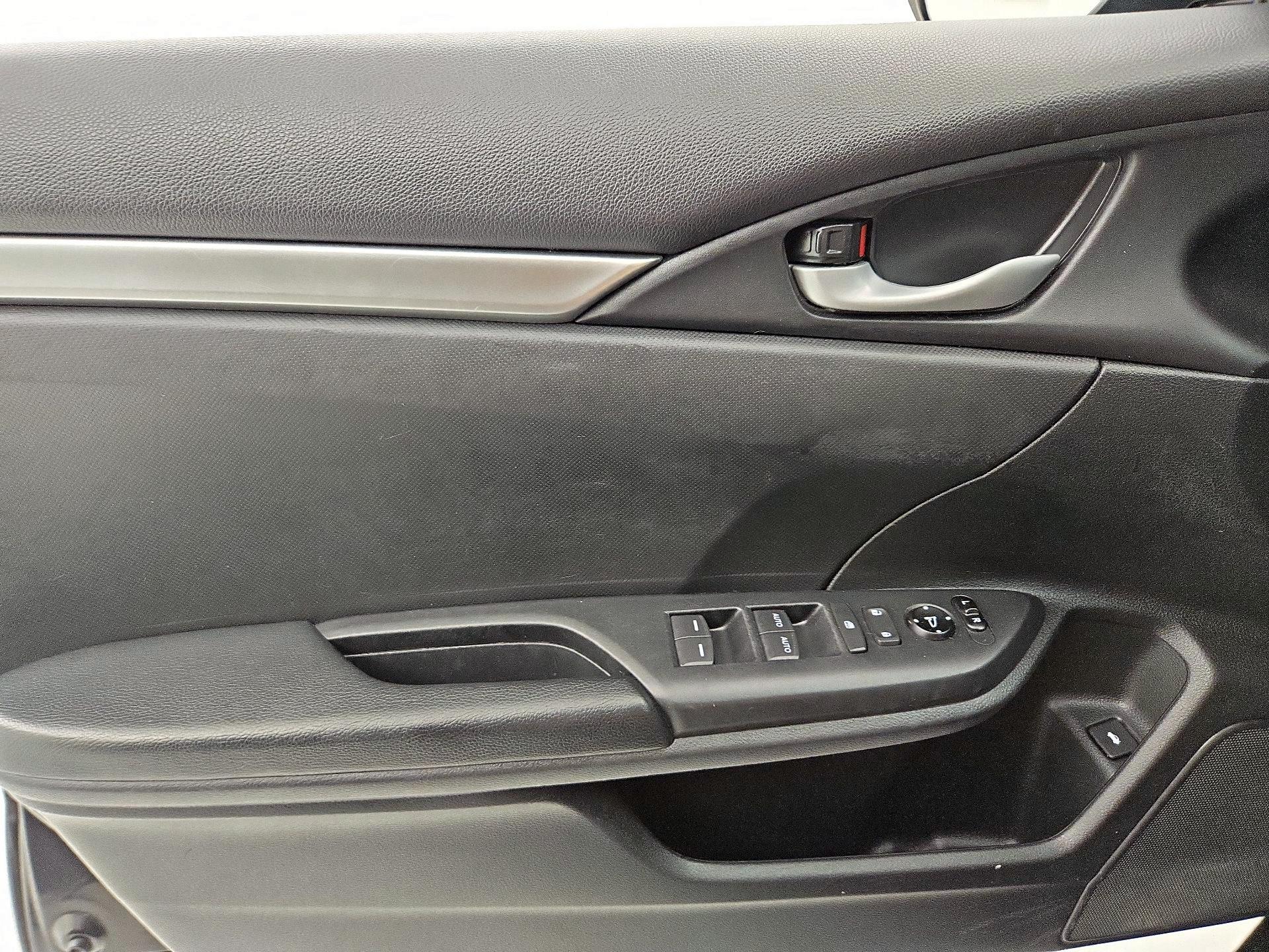 Thumbnail: 2019 Honda Civic - 12