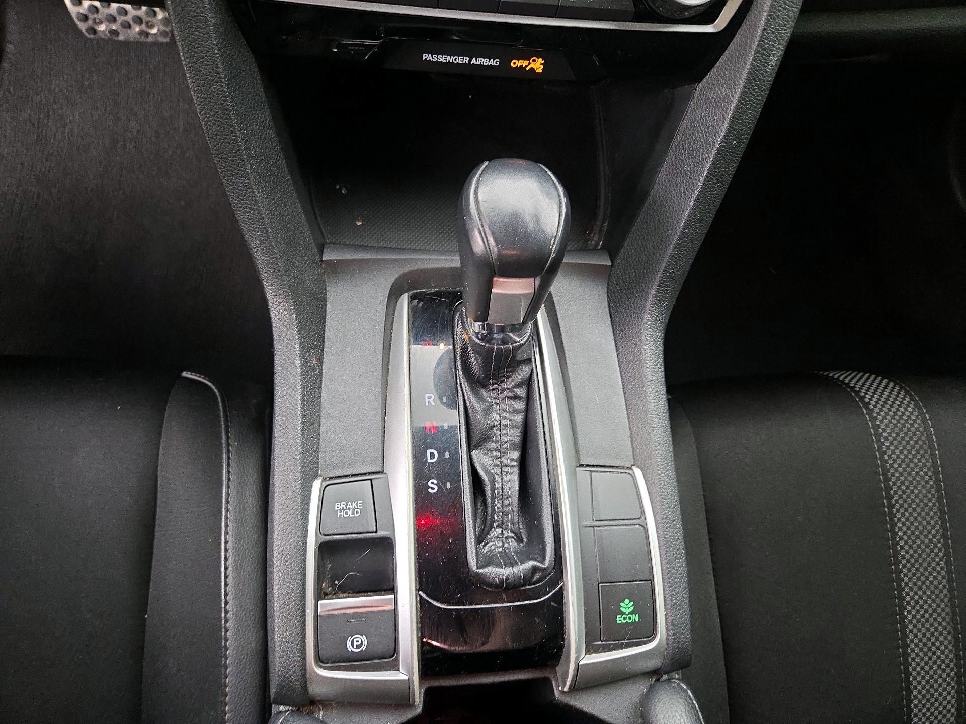 Thumbnail: 2019 Honda Civic - 17