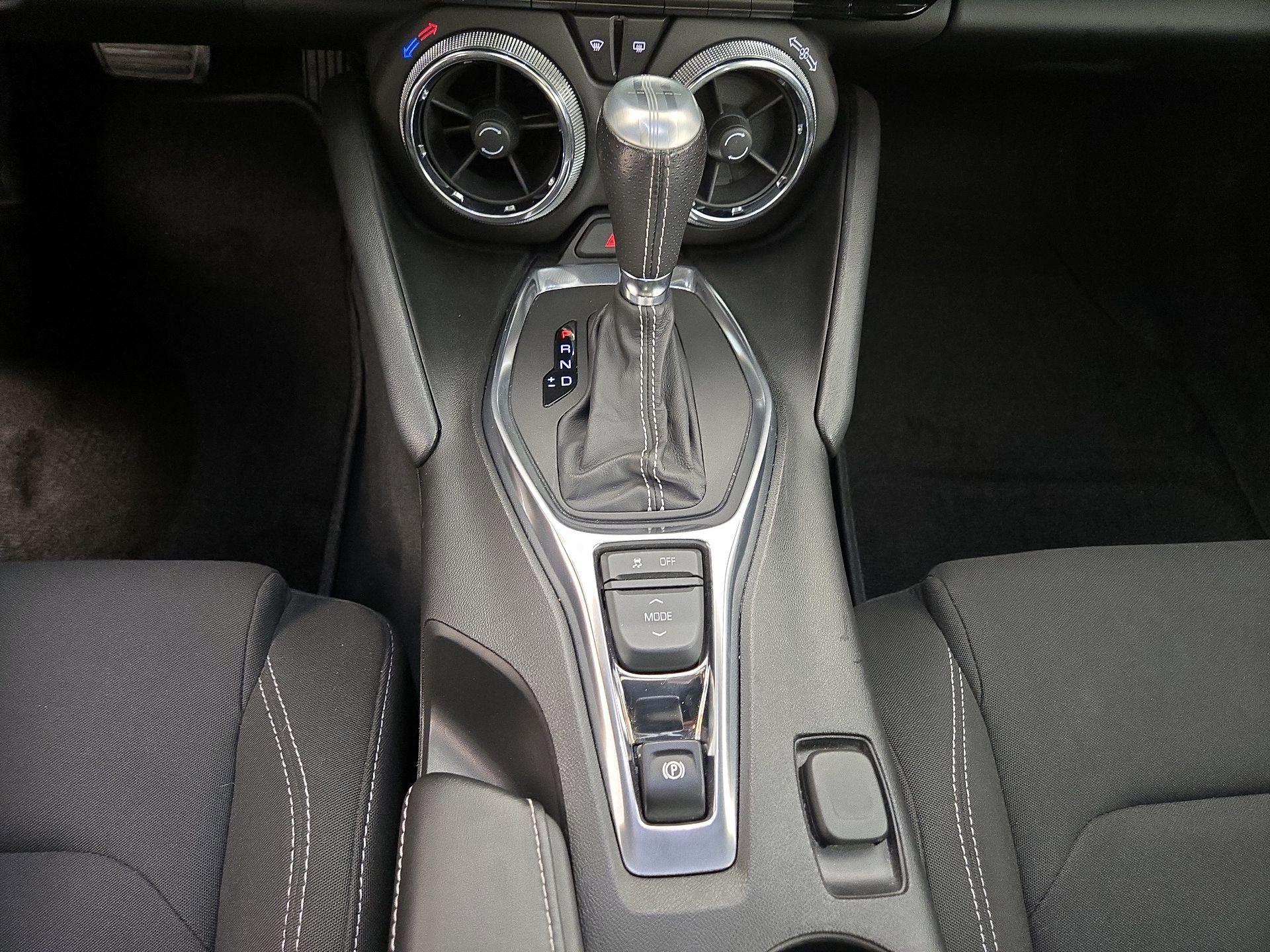 Thumbnail: 2018 Chevrolet Camaro - 17