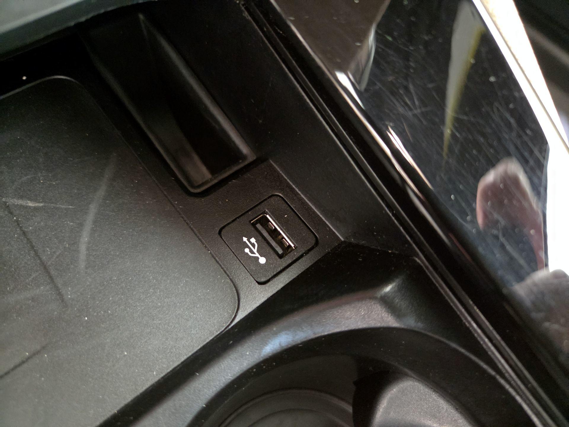 Thumbnail: 2019 BMW X3 - 19