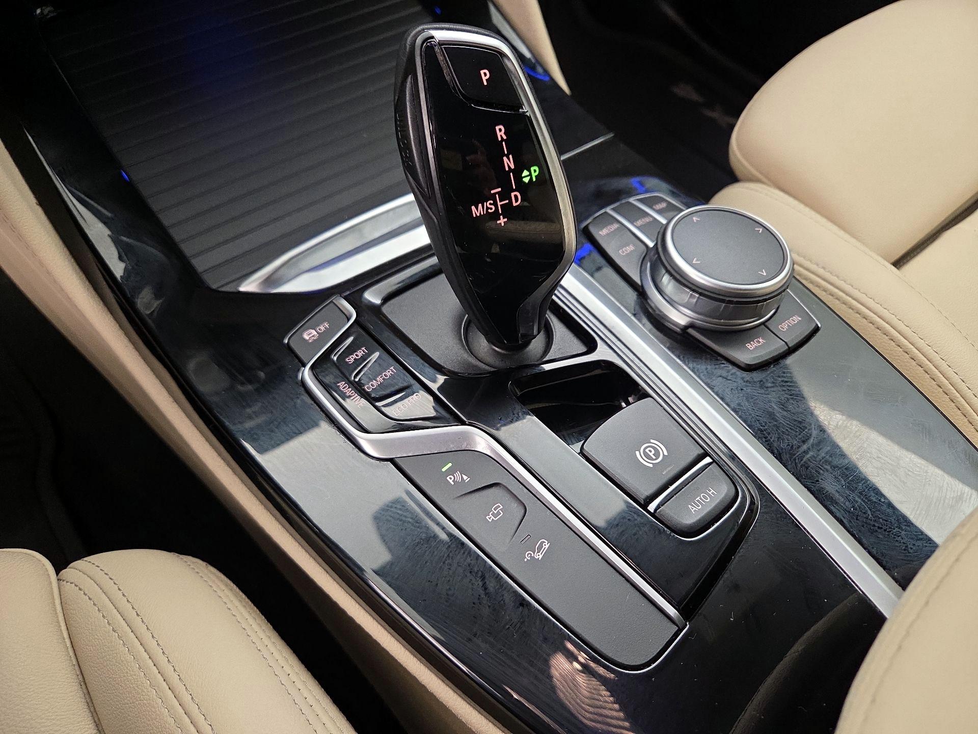 Thumbnail: 2021 BMW X4 - 18