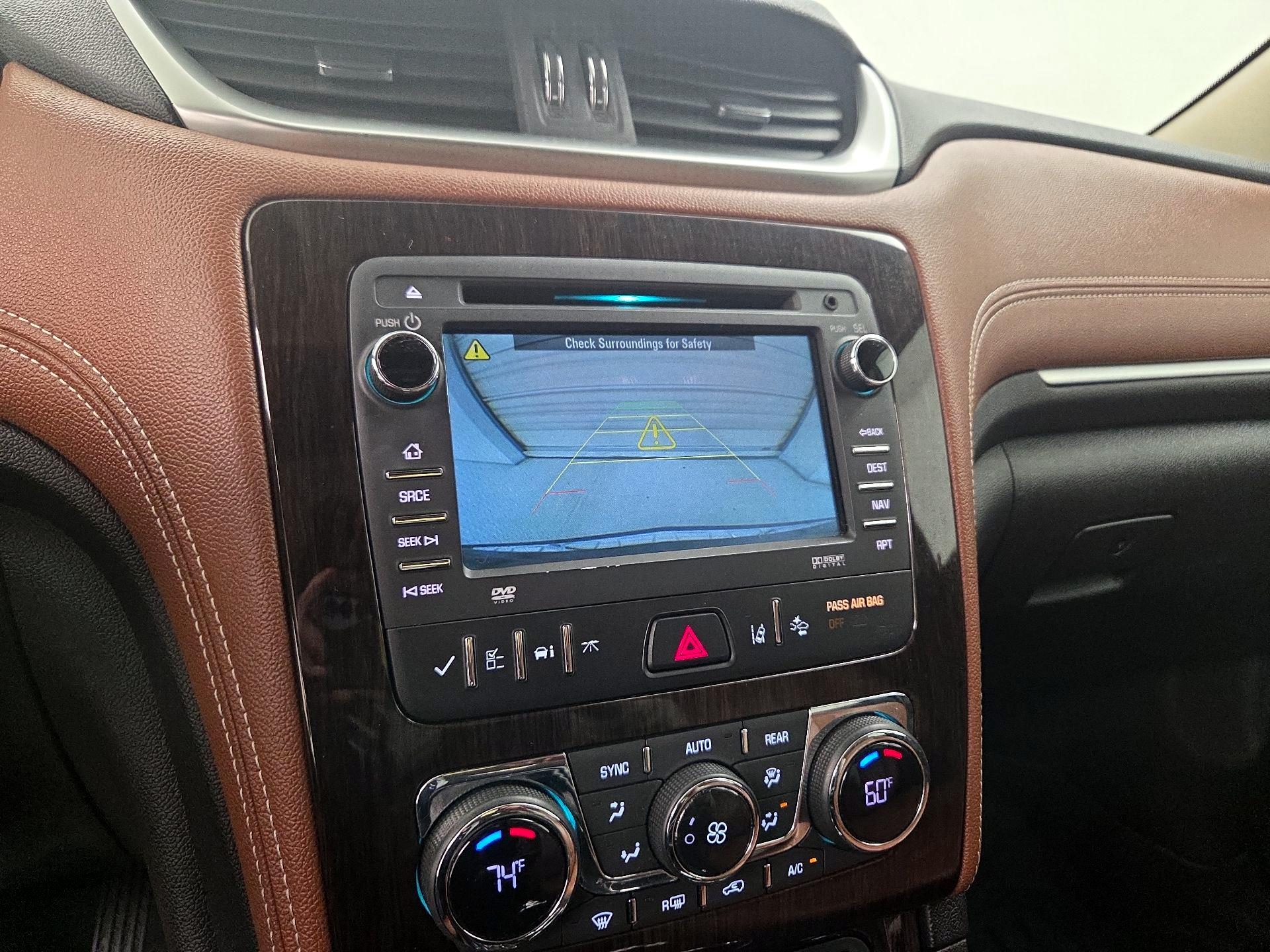 Thumbnail: 2016 Chevrolet Traverse - 15