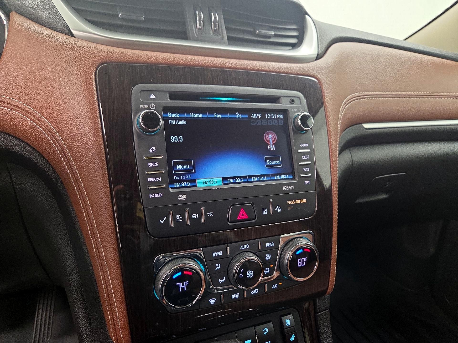 Thumbnail: 2016 Chevrolet Traverse - 16