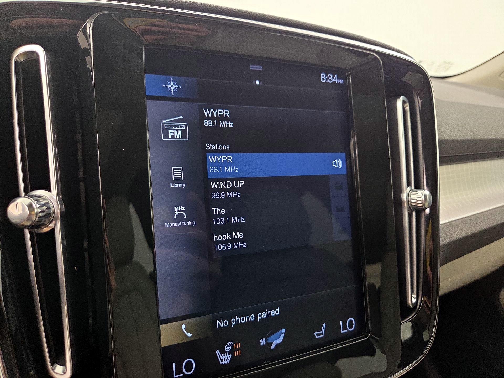 Thumbnail: 2019 Volvo XC40 - 16