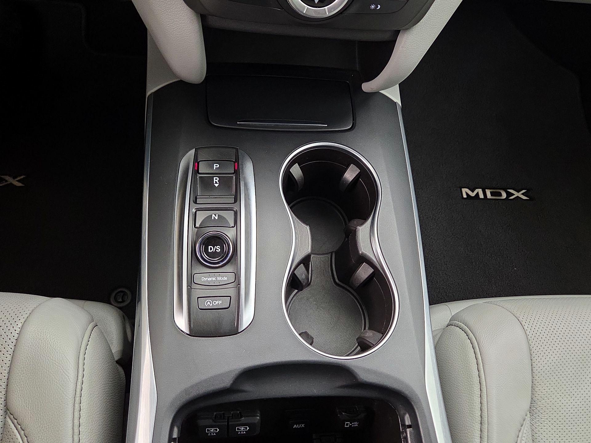 Thumbnail: 2020 Acura MDX - 18