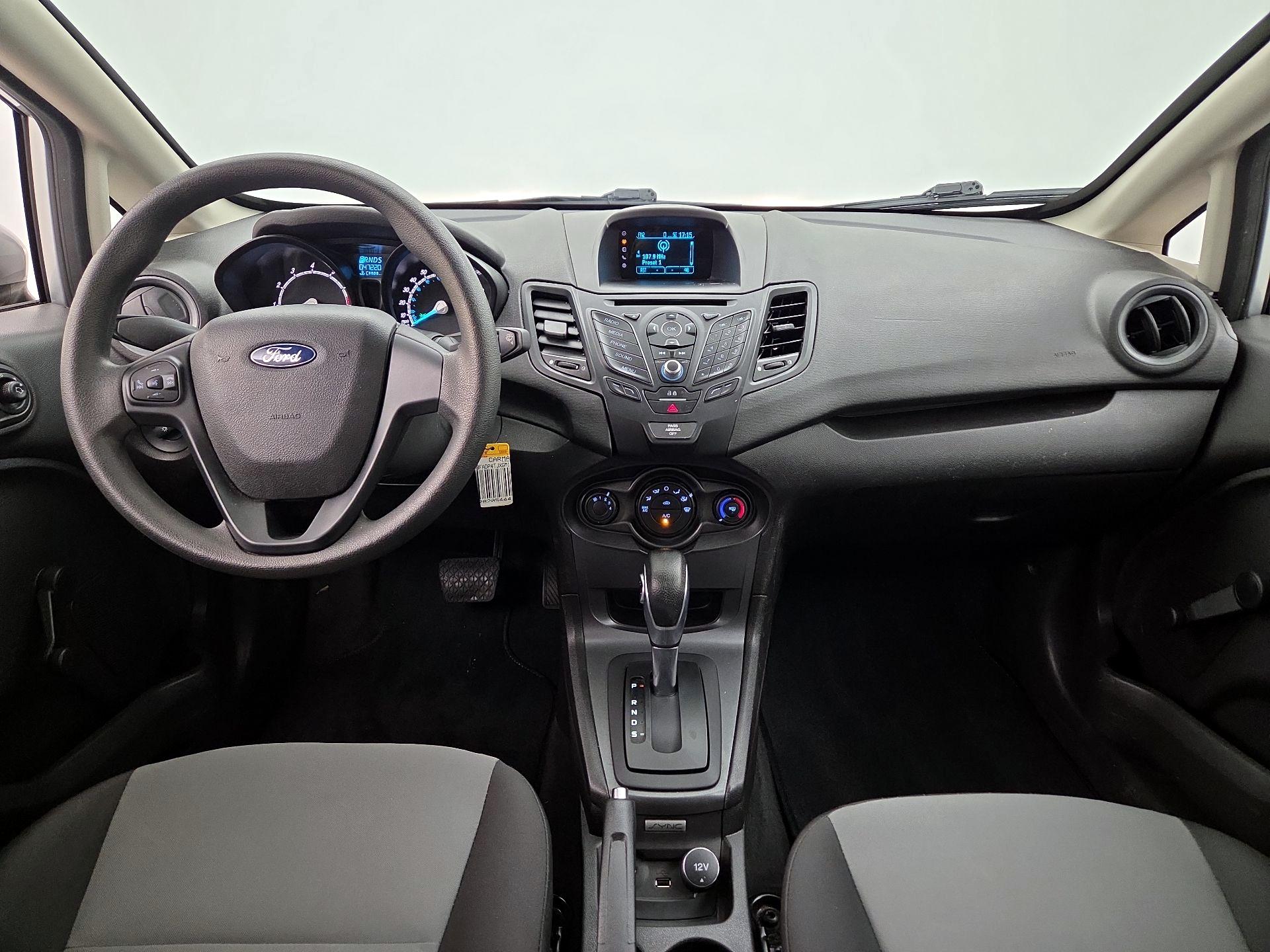 Thumbnail: 2016 Ford Fiesta - 9