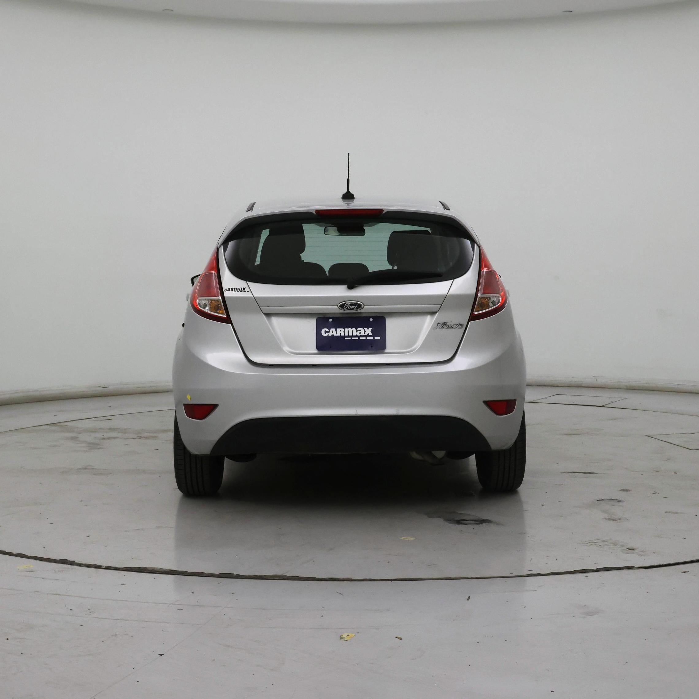 Thumbnail: 2016 Ford Fiesta - 6