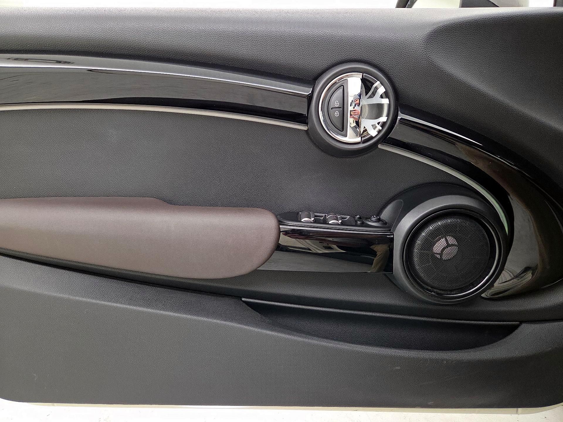 Thumbnail: 2017 MINI Cooper - 12