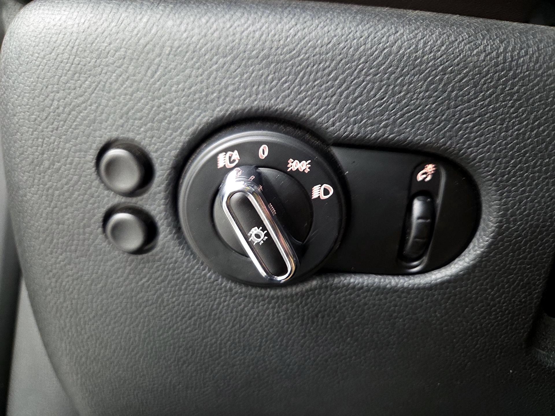 Thumbnail: 2017 MINI Cooper - 13