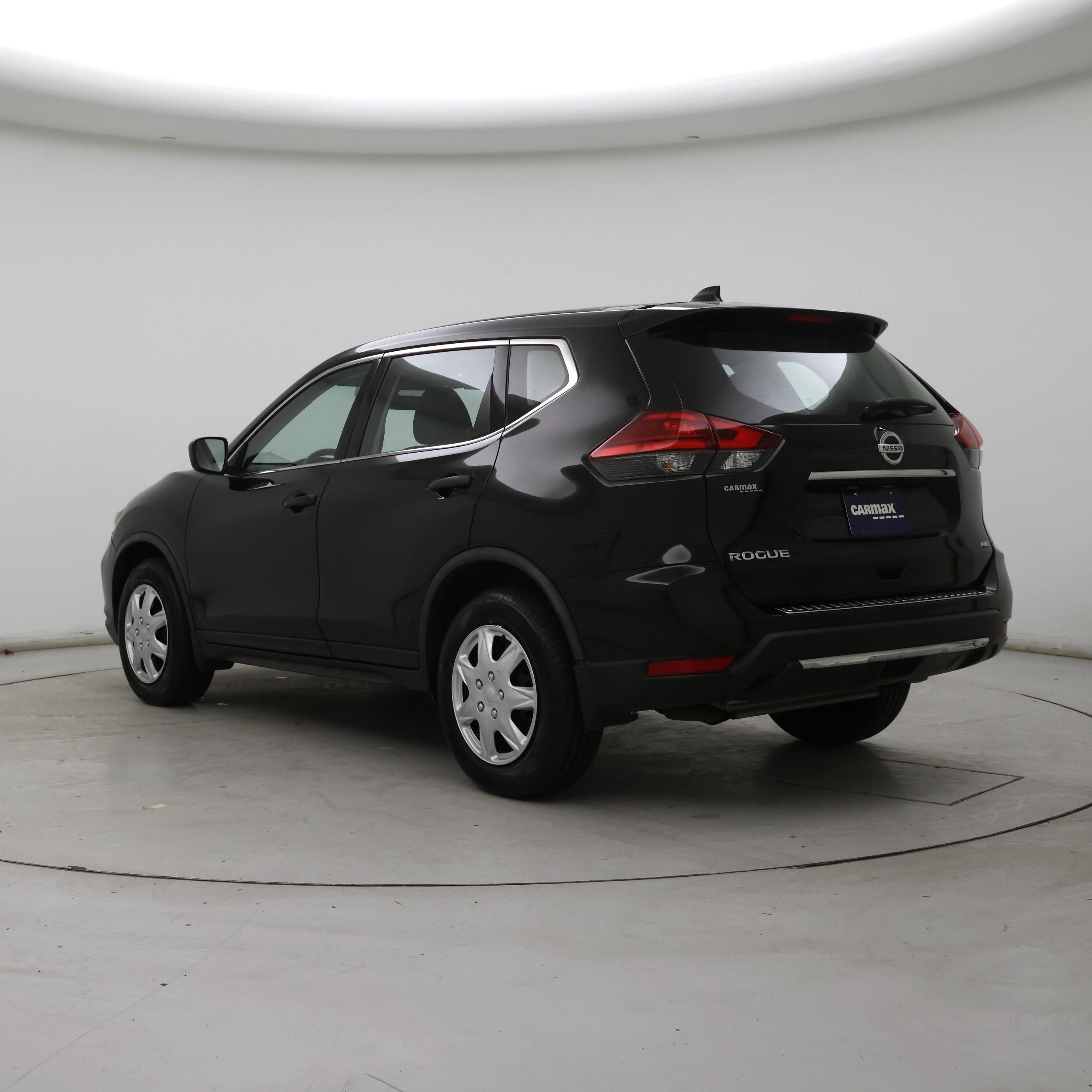 Thumbnail: 2017 Nissan Rogue - 2