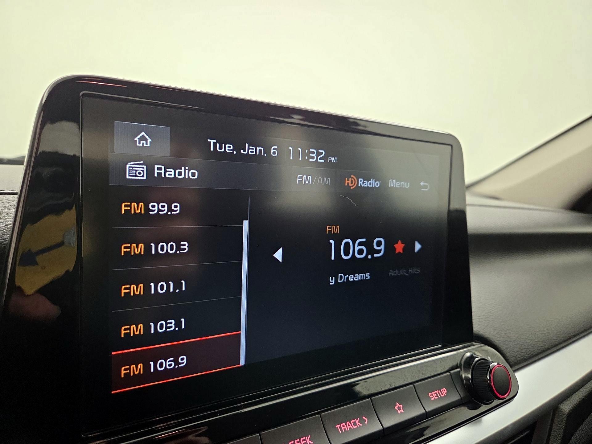 Thumbnail: 2022 Kia Forte - 15