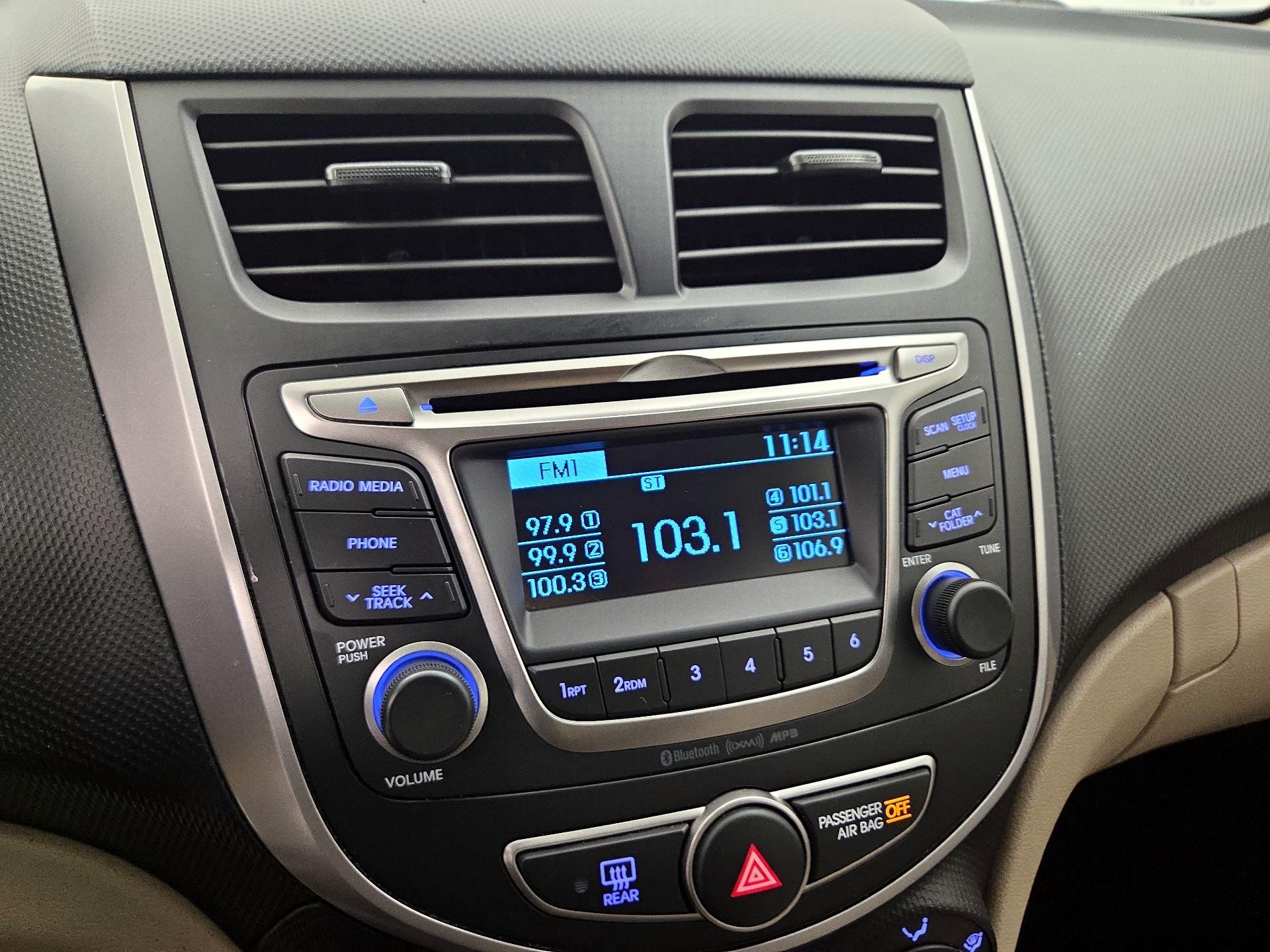 Thumbnail: 2017 Hyundai Accent - 14