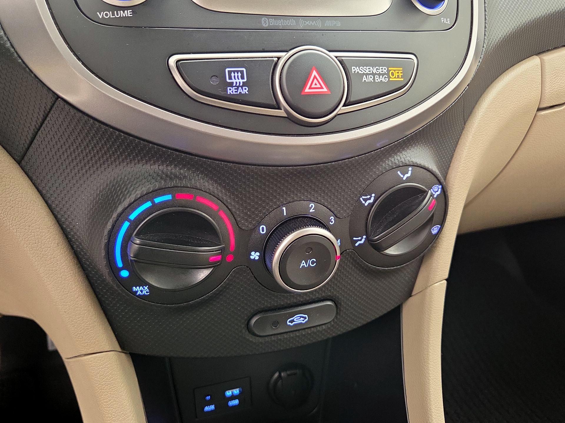 Thumbnail: 2017 Hyundai Accent - 15