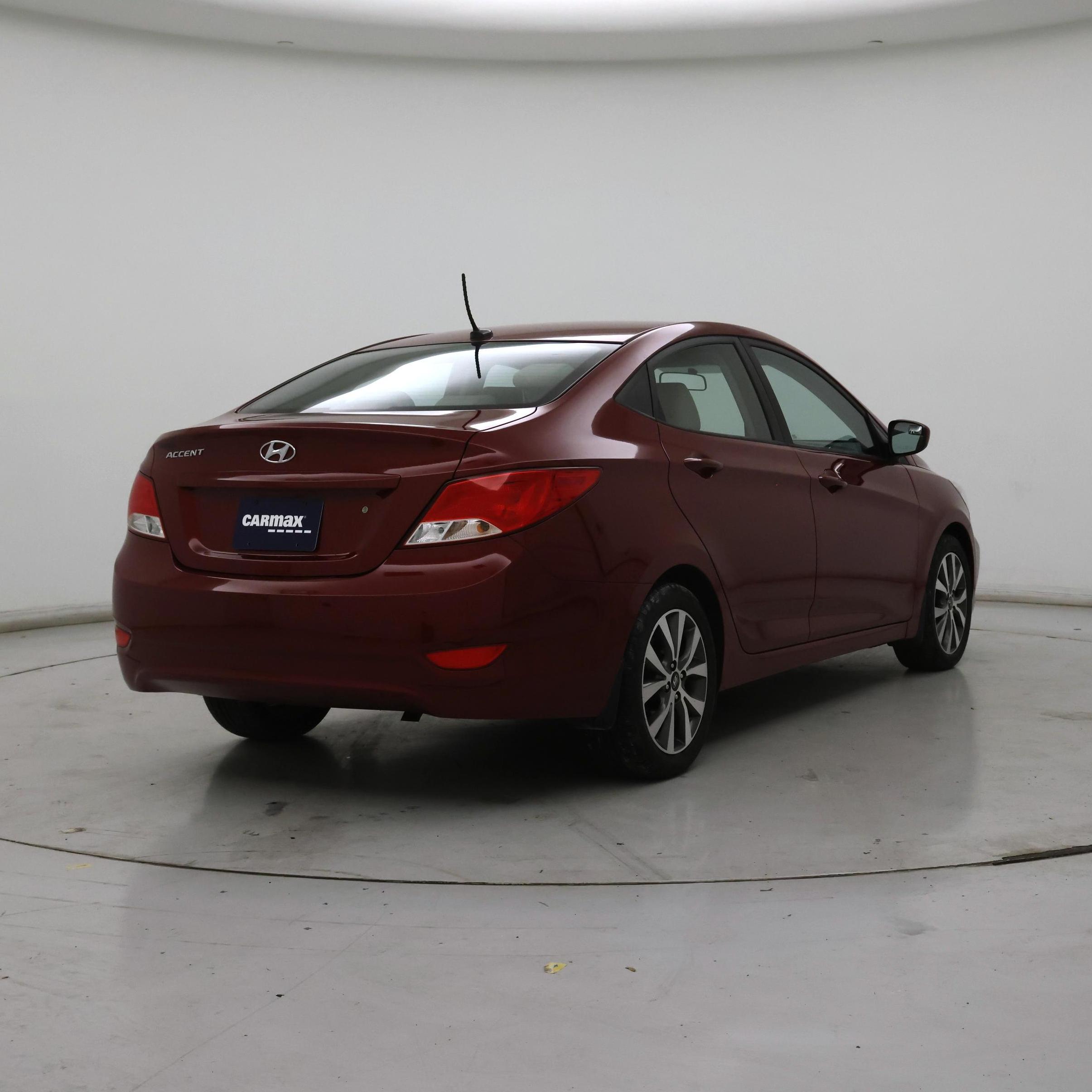 Thumbnail: 2017 Hyundai Accent - 8