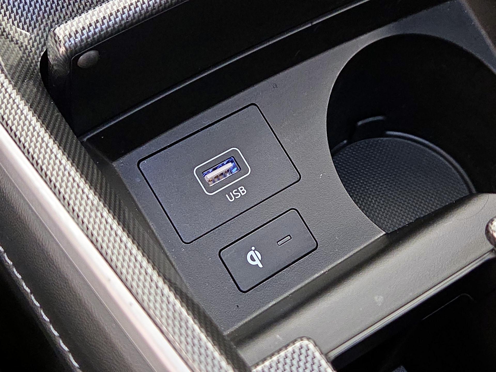 Thumbnail: 2023 Hyundai Santa Fe - 19