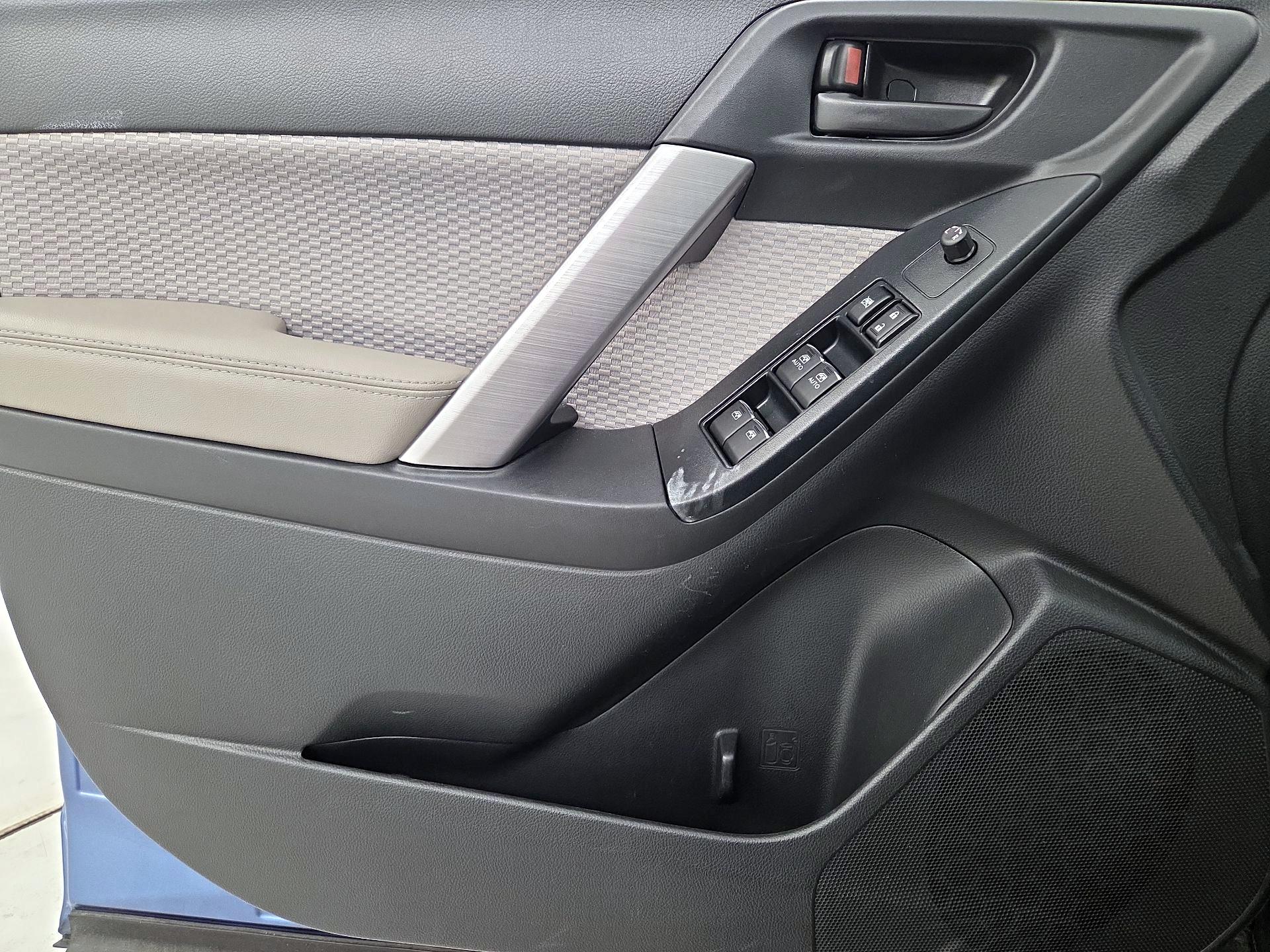 Thumbnail: 2018 Subaru Forester - 12