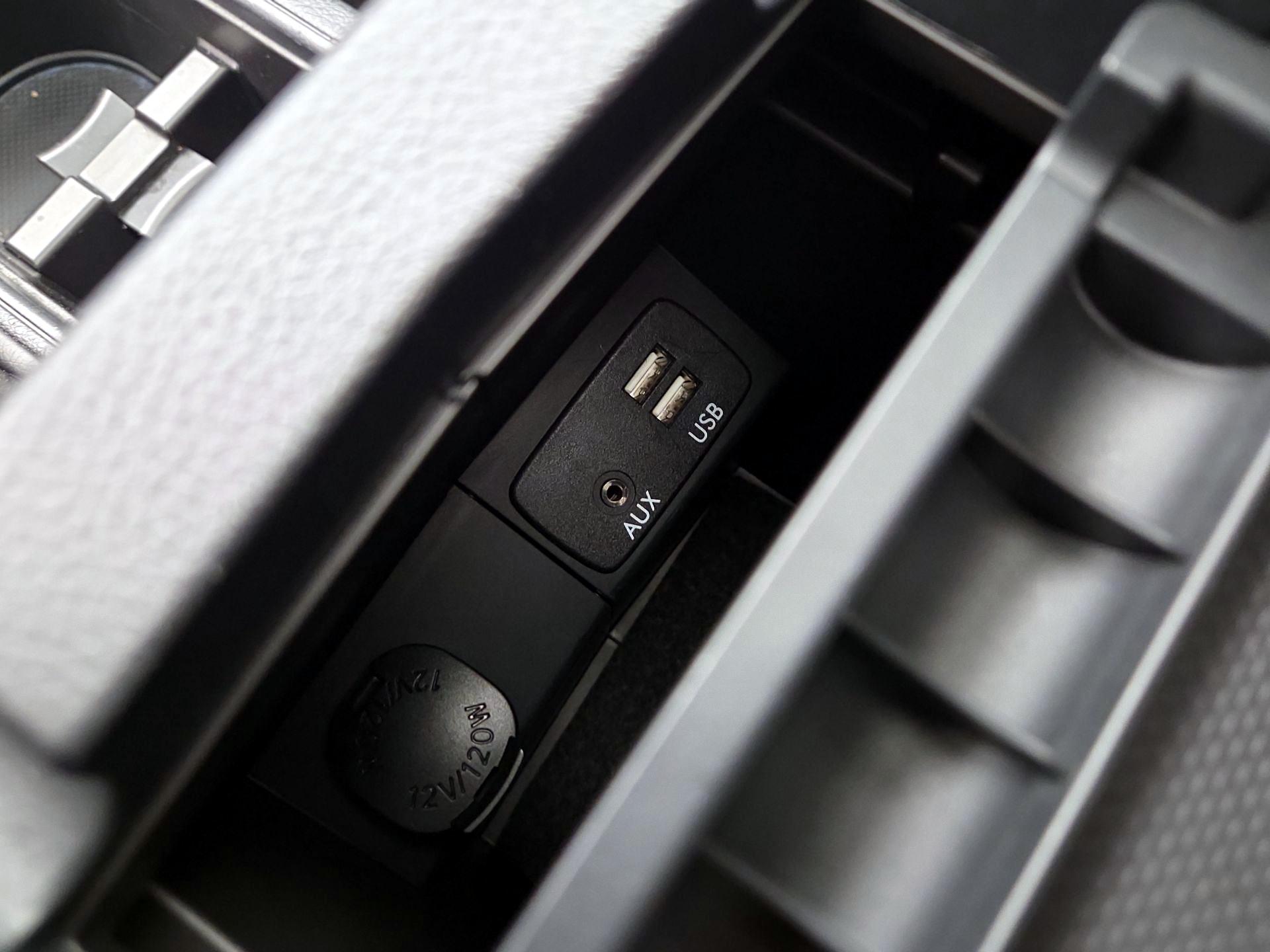 Thumbnail: 2018 Subaru Forester - 18