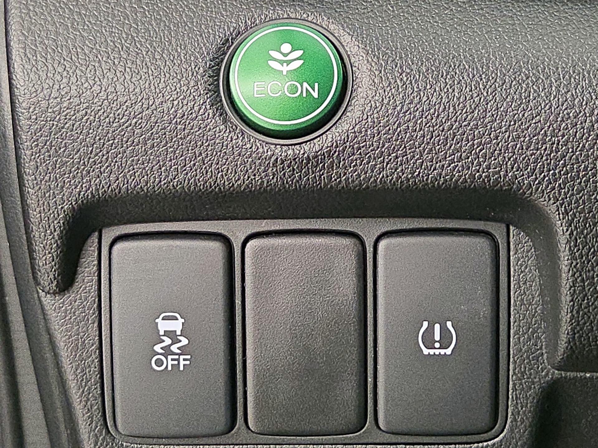 Thumbnail: 2016 Honda CR-V - 13